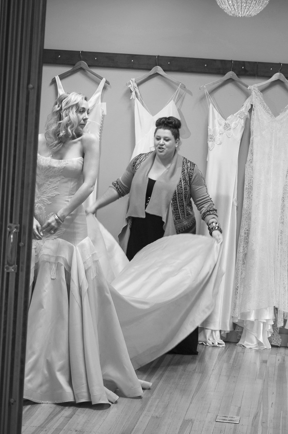 THE BEST BRIDAL DESIGNERS BASED IN THE U.S.
