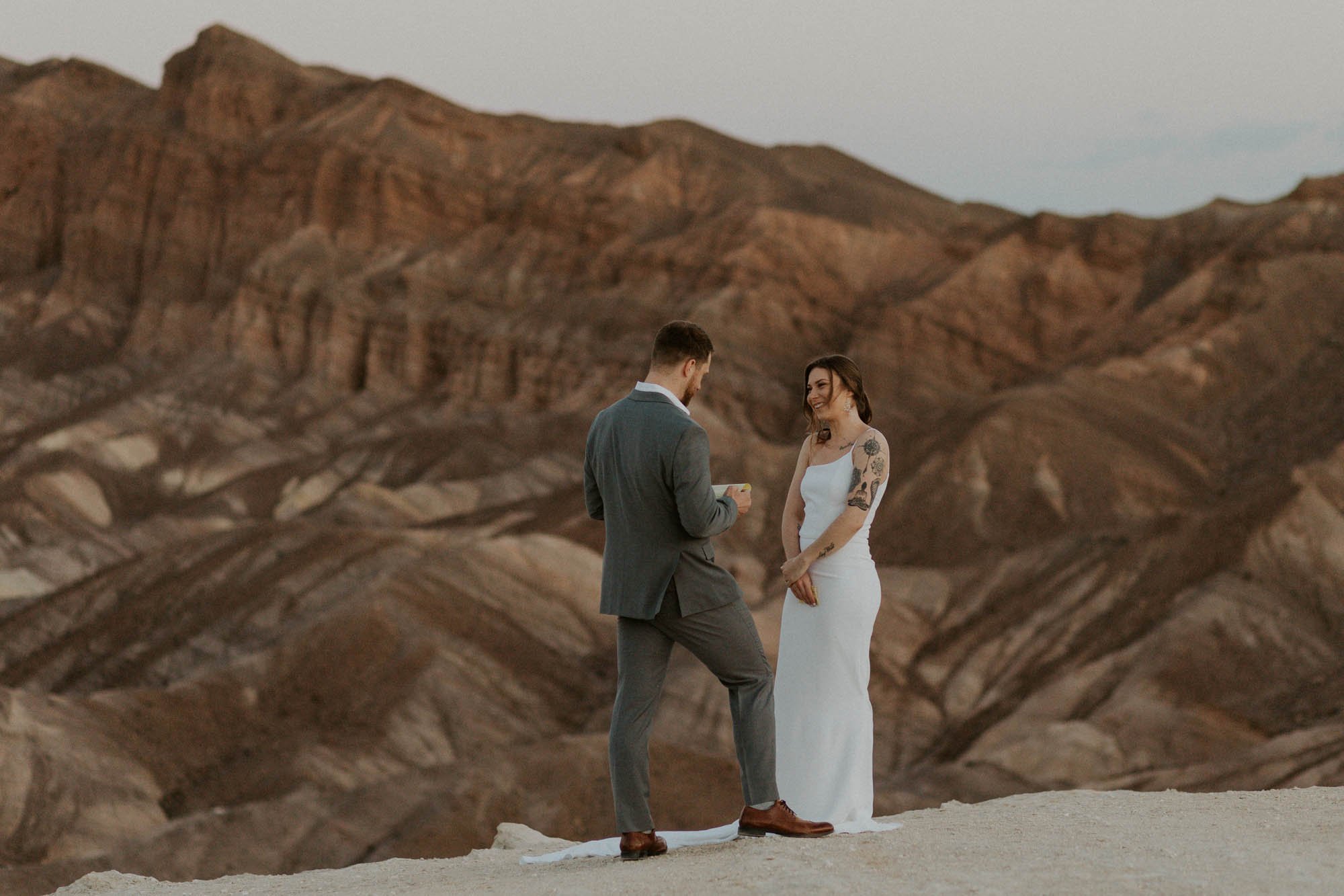 Death-Valley-National-Park-Elopement-Alyssa-Kristin-Wedding-Dress-05.jpg