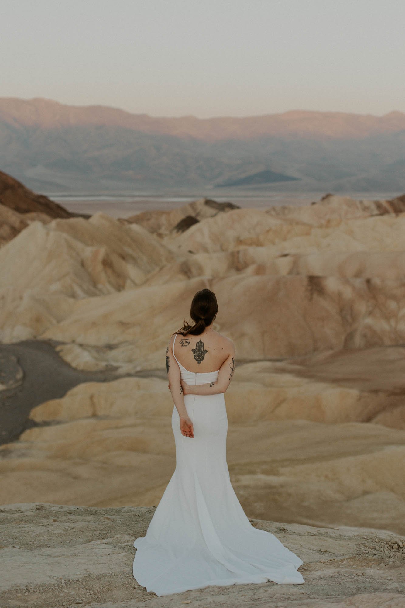 Death-Valley-National-Park-Elopement-Alyssa-Kristin-Wedding-Dress-10.jpg