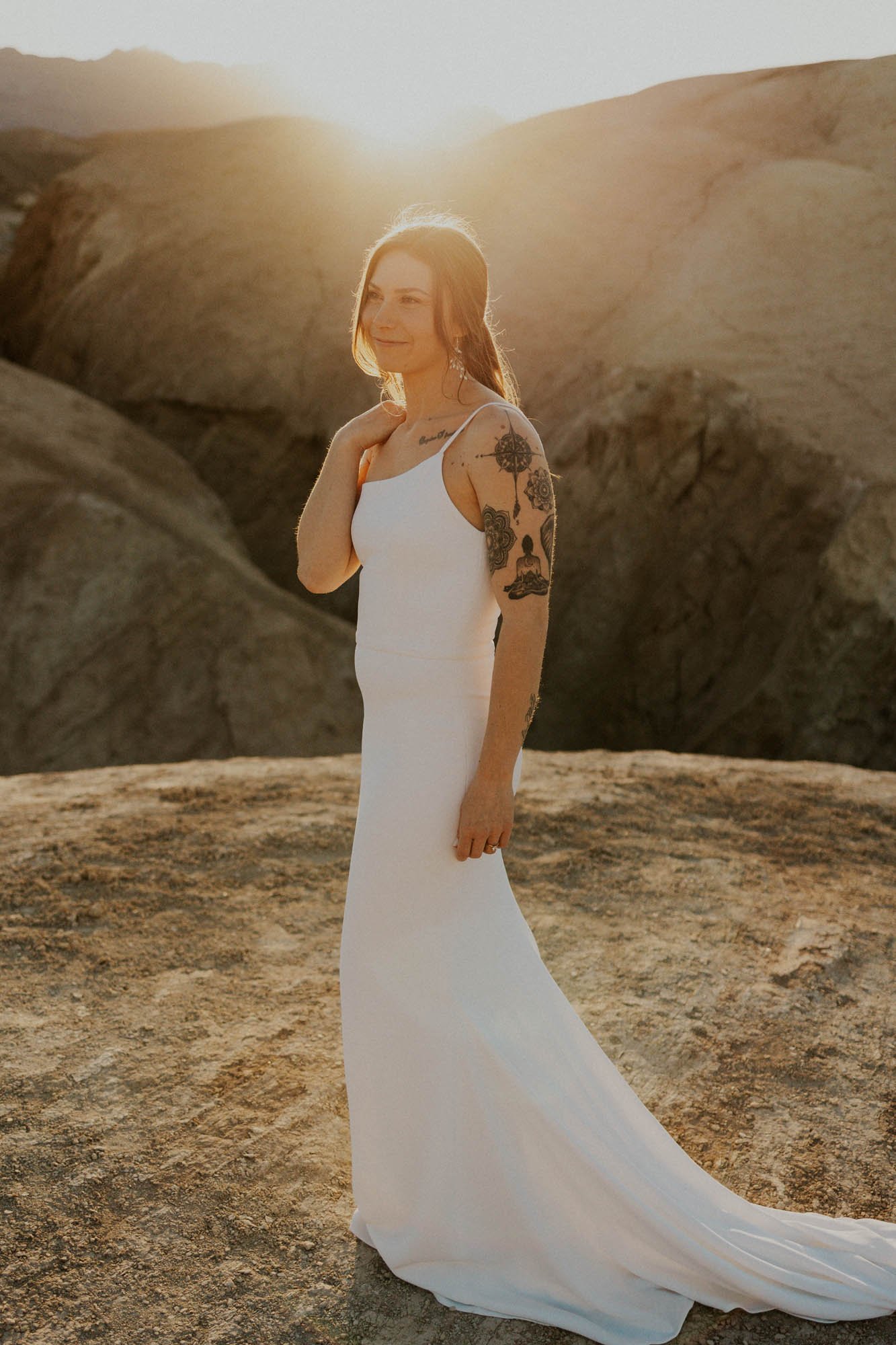 Death-Valley-National-Park-Elopement-Alyssa-Kristin-Wedding-Dress-21.jpg
