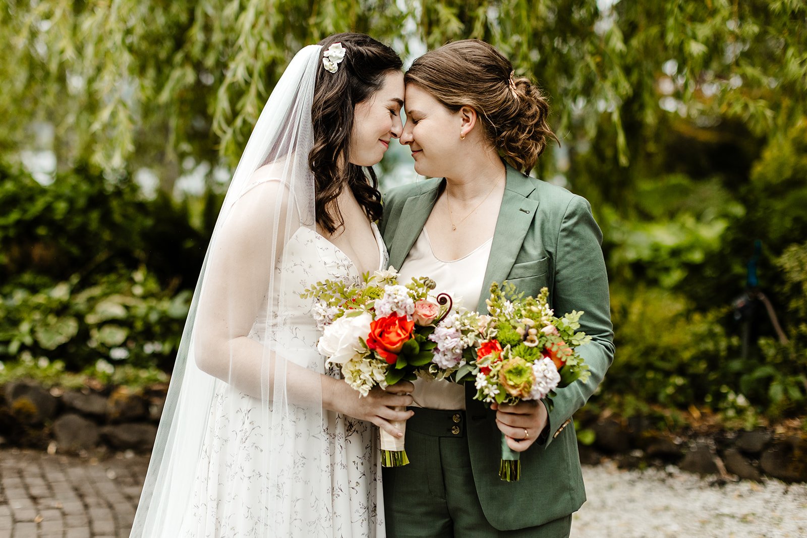 Tara-LaTour-Wedding-Dress-LGBTQIA-Erin-and-Sadie-11.jpg