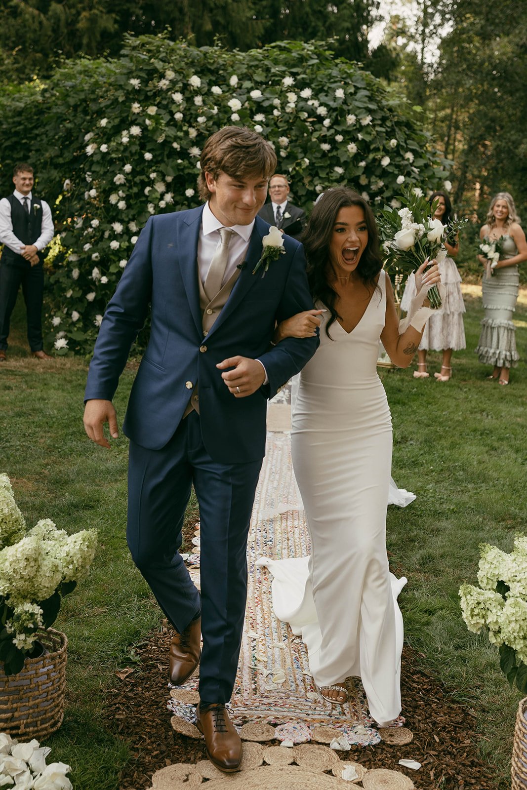 Made-With-Love-Archie-Wedding-Dress-Portland-Garden-Wedding-10.jpg