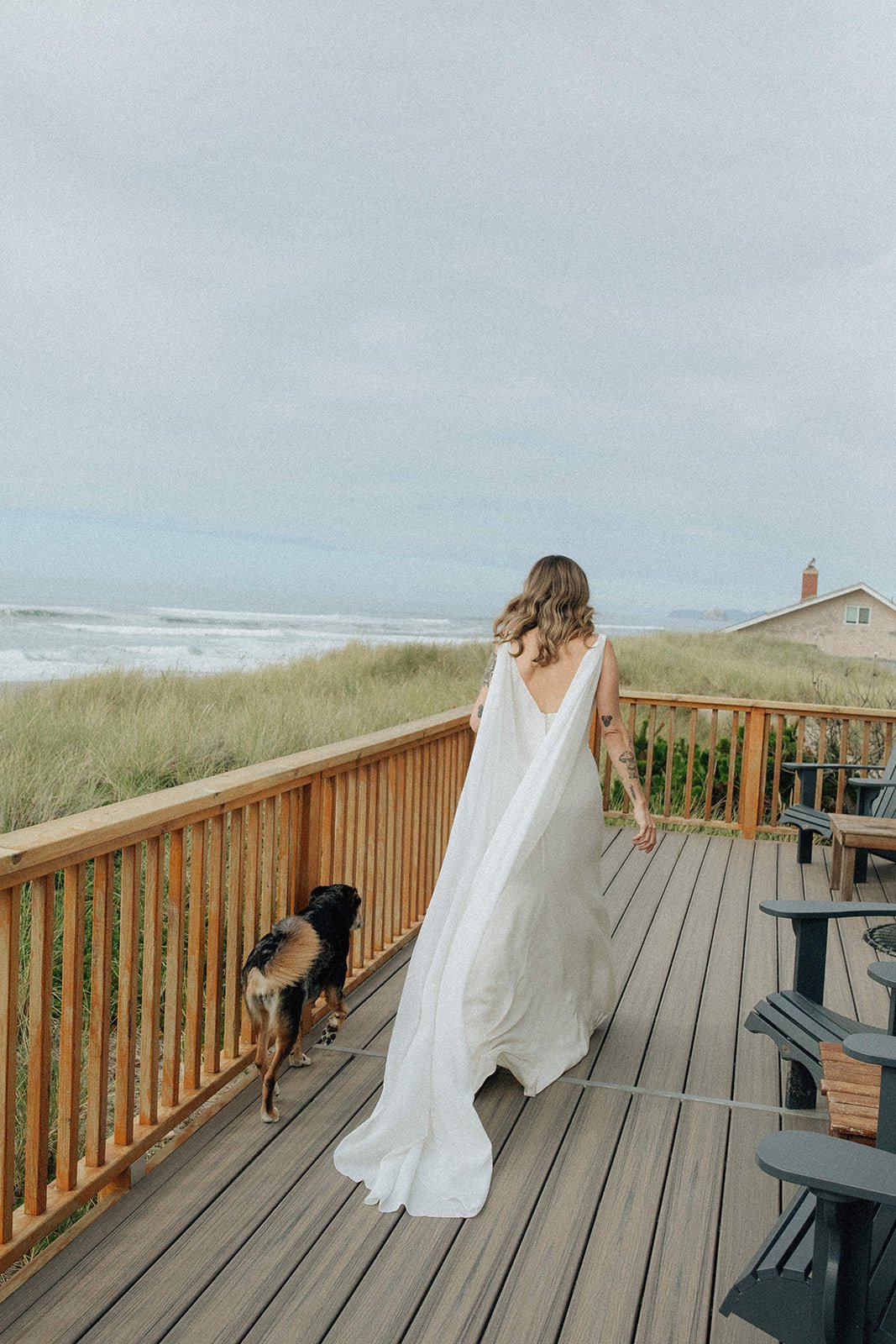 Intimate-Oregon-Coast-Elopement-in-Alexandra-Grecco-11.jpg