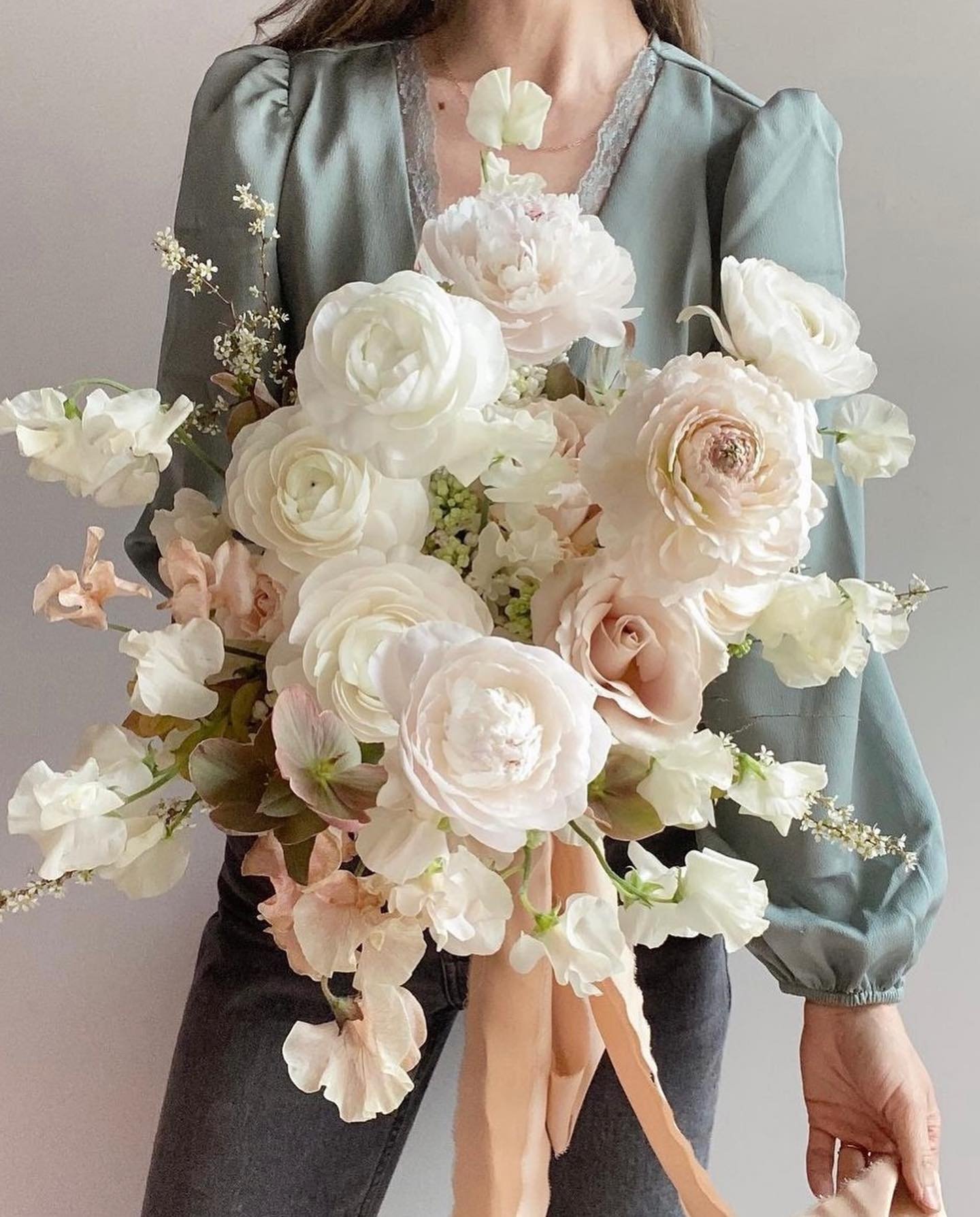 wedding dresses that feel like spring &amp; blooms by @winsome_floral 🌸&hearts;

1. &lsquo;cosmos&rsquo; @alenaleenabridal 
2. &lsquo;breeze&rsquo; willowby @watters 
3. &lsquo;jasmine&rsquo; @alenaleenabridal 
4. &lsquo;simone&rsquo; @truvellebrida
