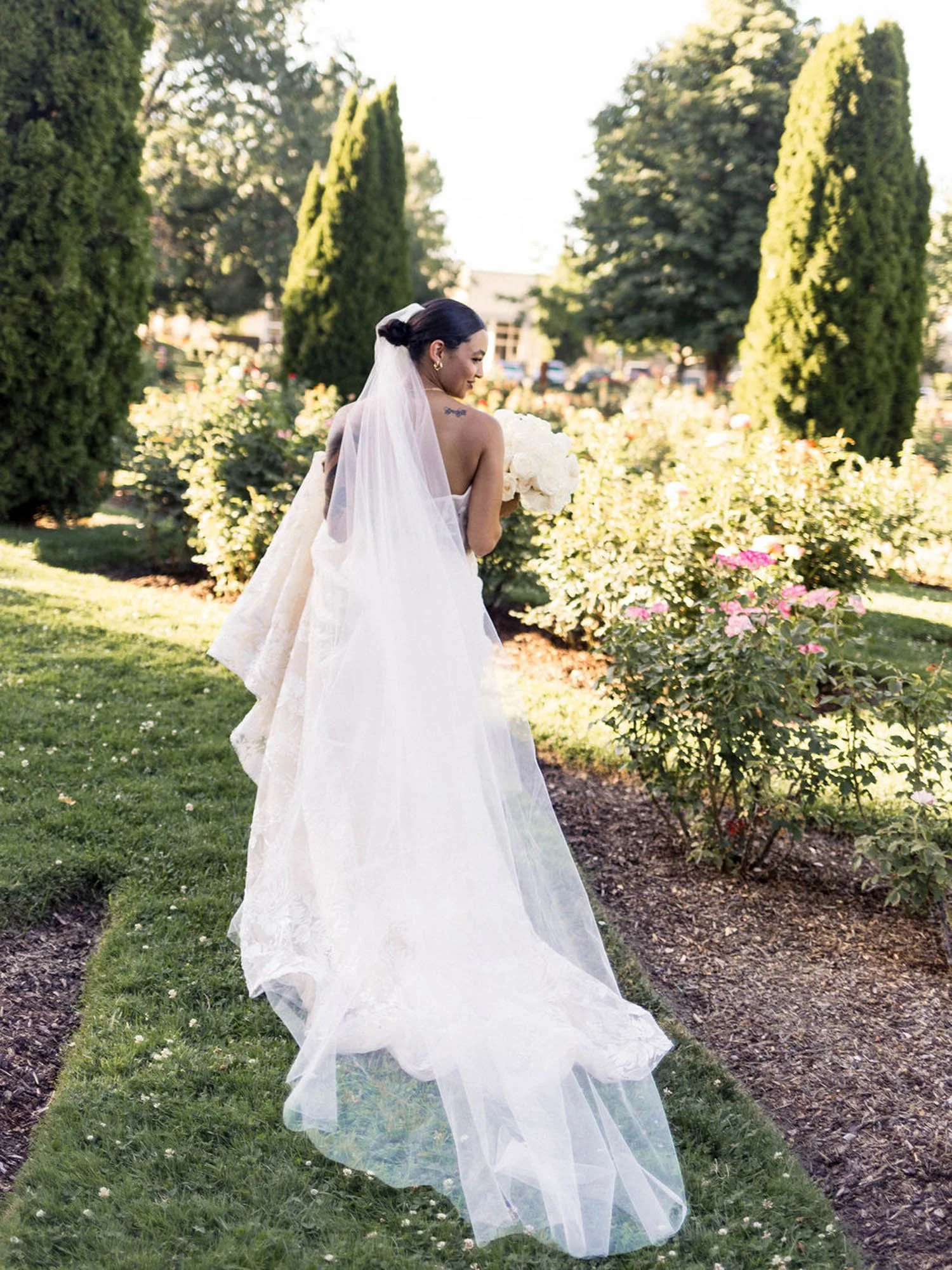 Dress for party wedding online
