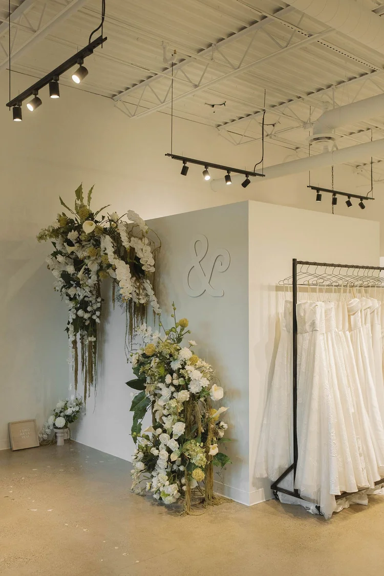 Minneapolis + St.Paul, MN Bridal Shop｜a&bé bridal shop