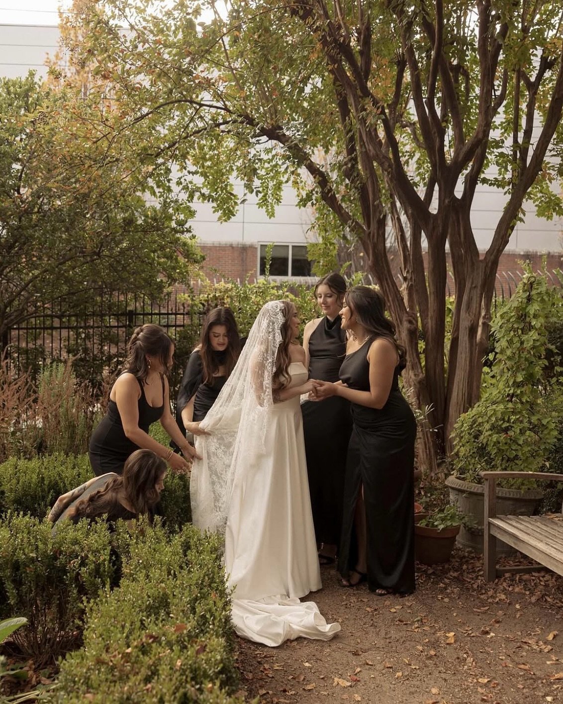 #aandbabe marisa &amp; alec&rsquo;s vintage-inspired garden wedding in charlotte, nc. &hearts;

photo @eloiselakephotography &amp;@ktprestonphotography
venue @mcgillrosegardenevents
florals @nectarfloralboutique
dress @madilanebridal via @aandbe_rale