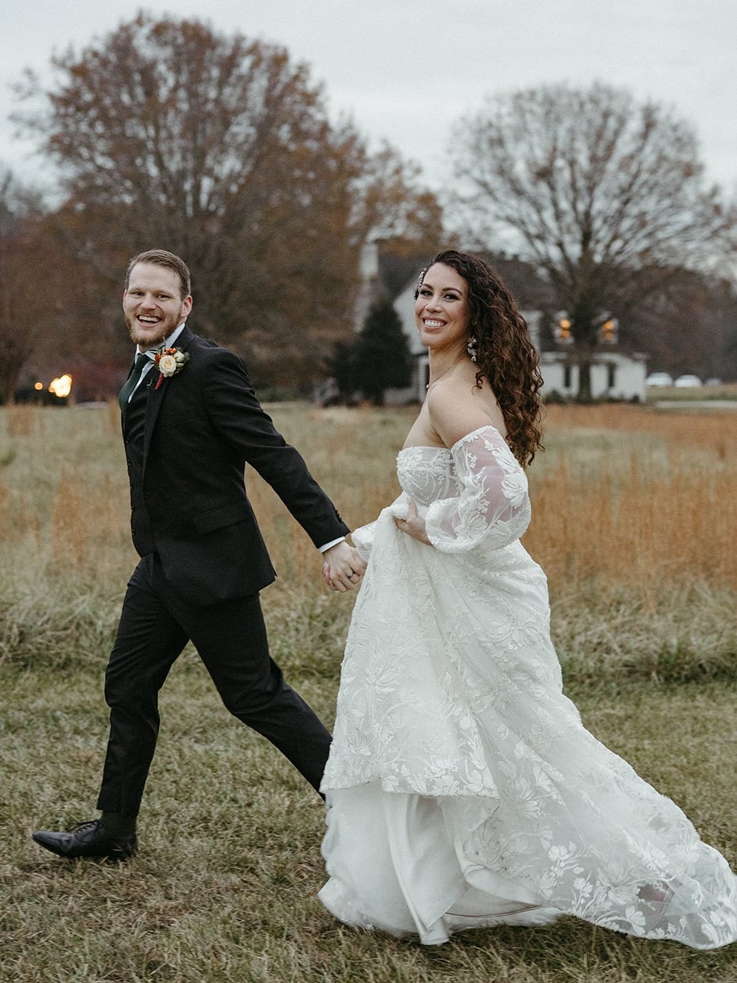 #aandbabe danielle &amp; nixon&rsquo;s wedding was the perfect blend of romance, whimsy, and unforgettable moments! 🤍✨

photo @brettandjessica_ 
video @honeyfoxfilms 
venue @themeadowsraleigh 
planning &amp; styling @timeless.events.nc 
floral @teac