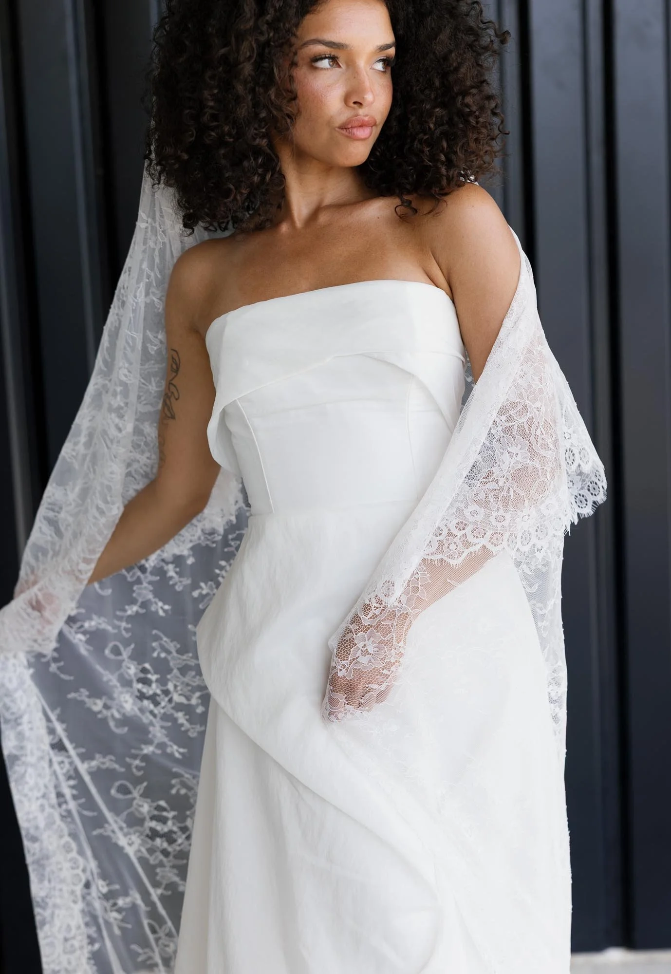 aandbe-bridal-shop-stylebook-15-a-mosley-209.jpg