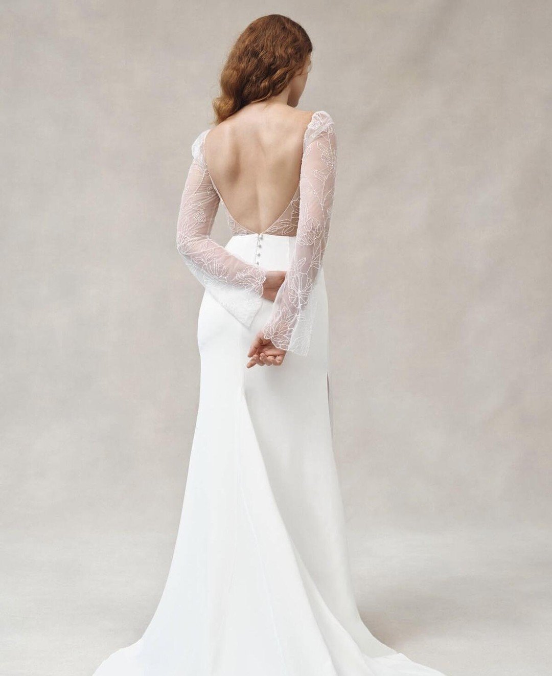 in the colder months, we swoon over our long sleeve dresses a little extra 🤍 if you&rsquo;re a bride who wants sleeves with her wedding look, we have you covered! ✨

winter brides, which one of these dresses caught your eye?