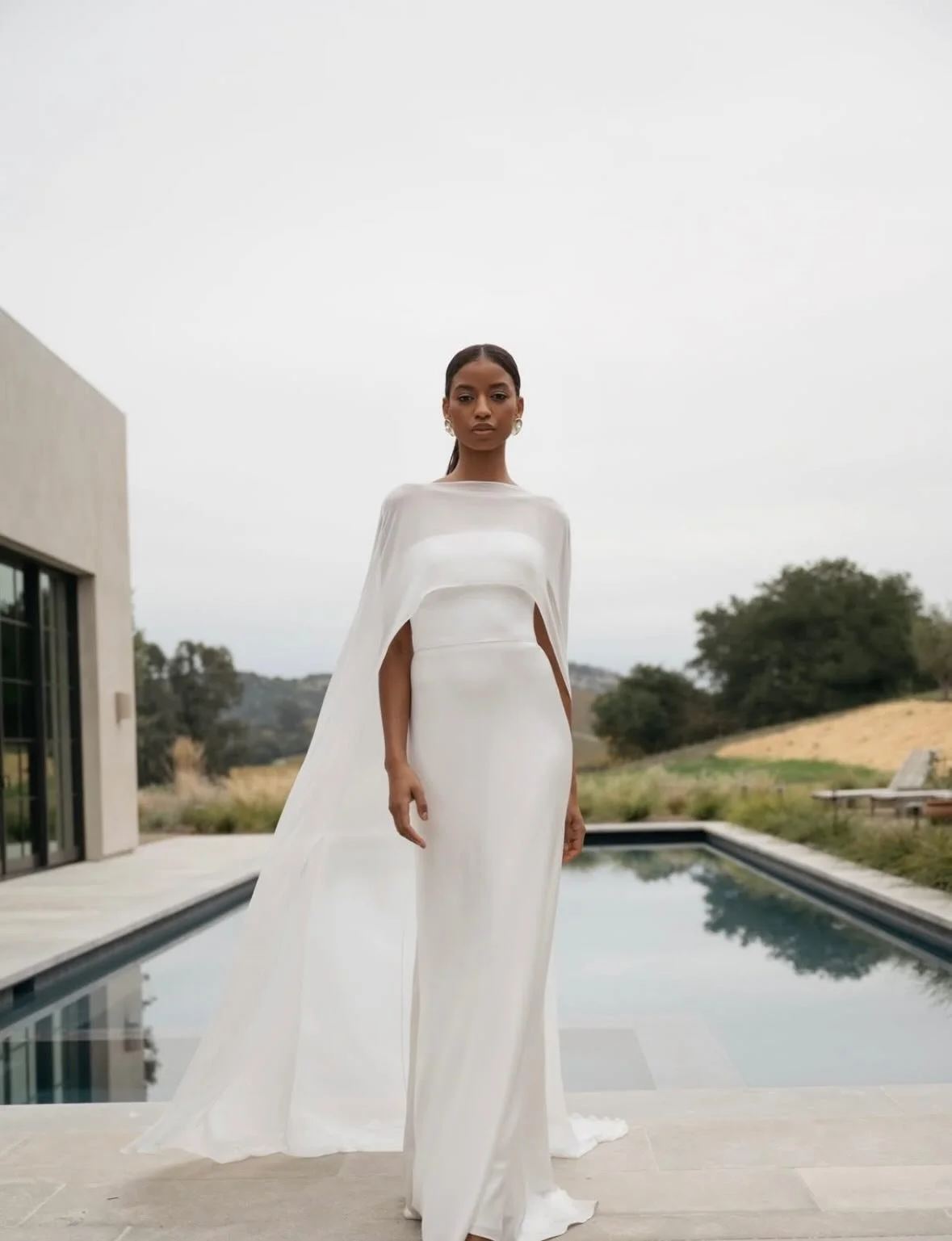 dreaming of a summer wedding right about now. ✨ spring/summer 2026 and 2027 brides looking for a little more inspo, save this and send it to your planner. 🥰

content via @pinterest