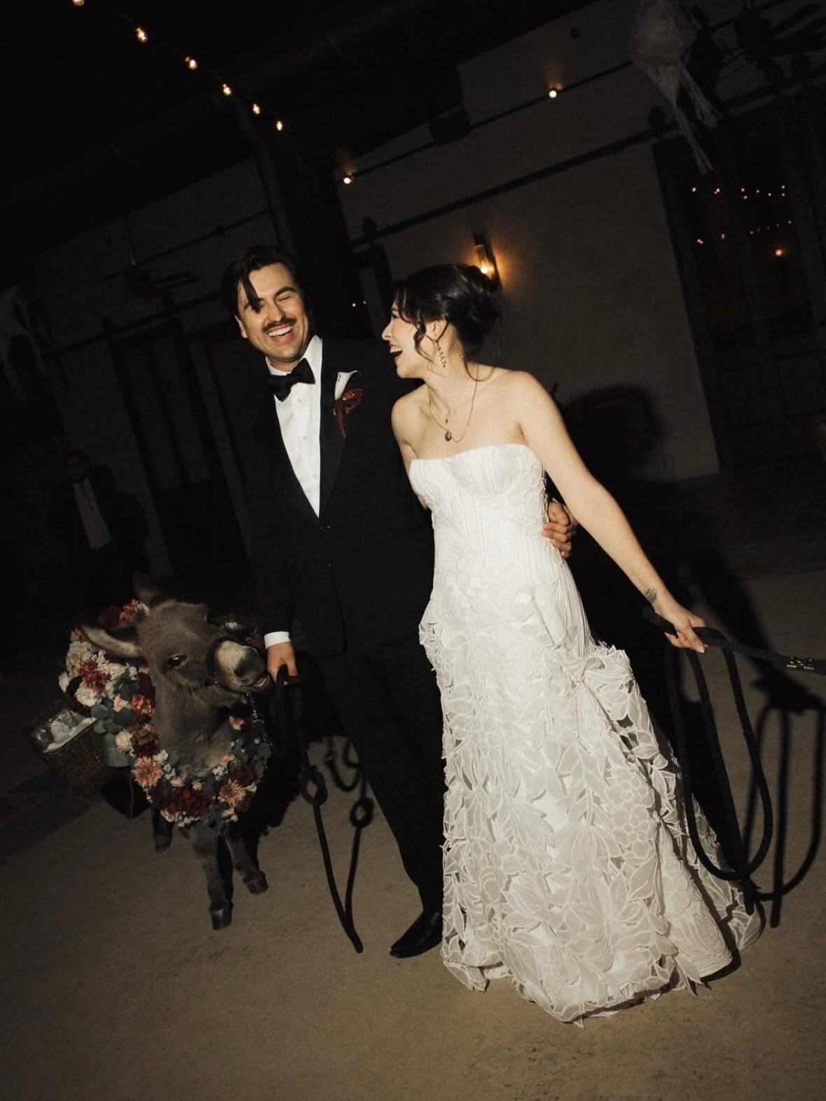 when your wedding photos could pass as a cover for @vogueweddings >> 🤍

congratulations cat!

dress &lsquo;loire&rsquo; by @ruedeseinebridal via &amp;AB dallas 

@mgm.moments 
@lostmission 
@honeymoonhouse.floral 
@scarletroseevents