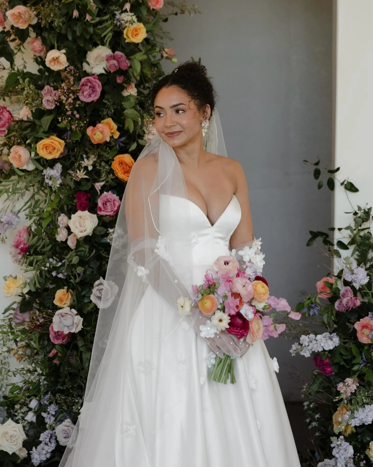 a very february coded styled shoot featuring &lsquo;magnolia&rsquo; by @alenaleenabridal &amp; dreamy wildflowers with pops of pink 🩷

dress | @alenleenabridal via a&amp;b&eacute; bridal shop #austin

photographer | @thestoriecollective
venue | @ros