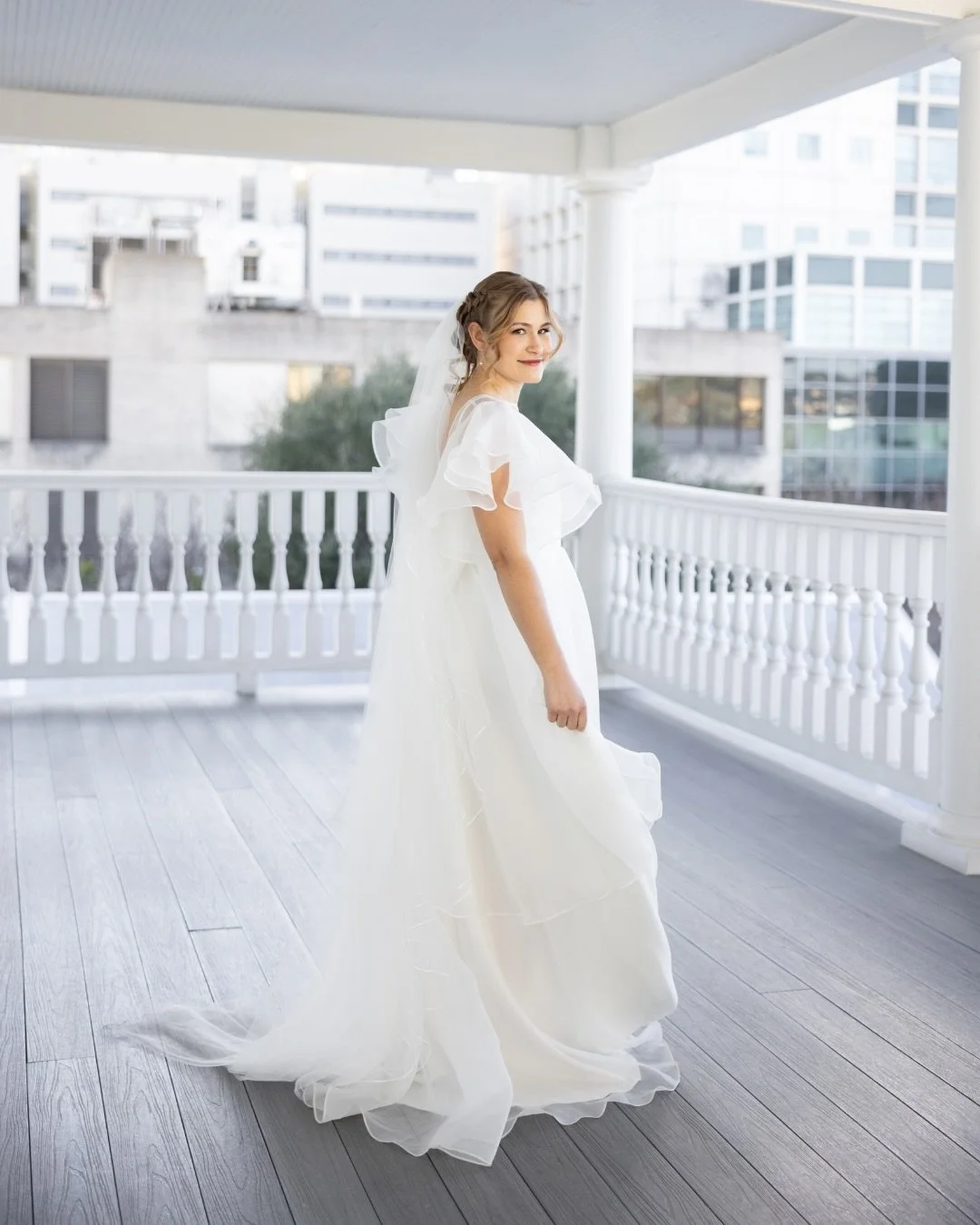 such a sweet day in austin, texas between a&amp;b&eacute; bride brooke &amp; eric, featuring lillie by @truvellebridal 🤍

congrats to the fowlers! 🥂

dress | lillie by @truvellebridal via @aandbebridalshop #austin
veil | @saragabrielveils
photograp
