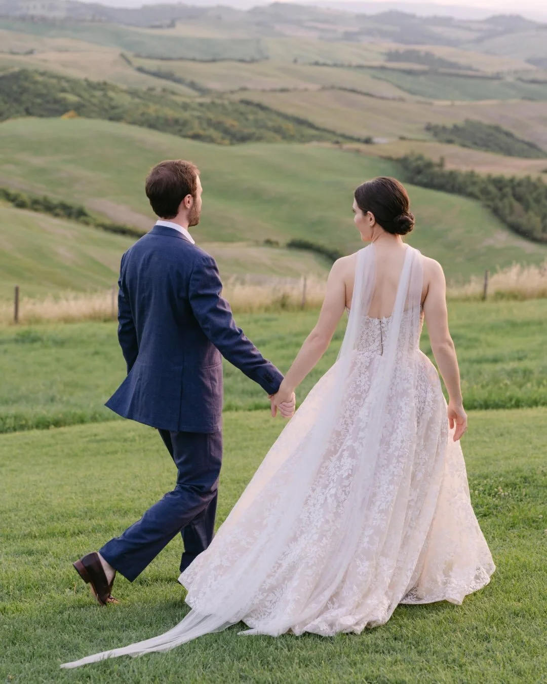dreaming about this romantic italian countryside wedding between &amp;AB #boston bride anna &amp; joe 🥂

congratulations to the newlyweds!

dress | jackie by @guardiolabridal via &amp;AB #boston
photography | @thesantoros
alterations | @lucianeofbos