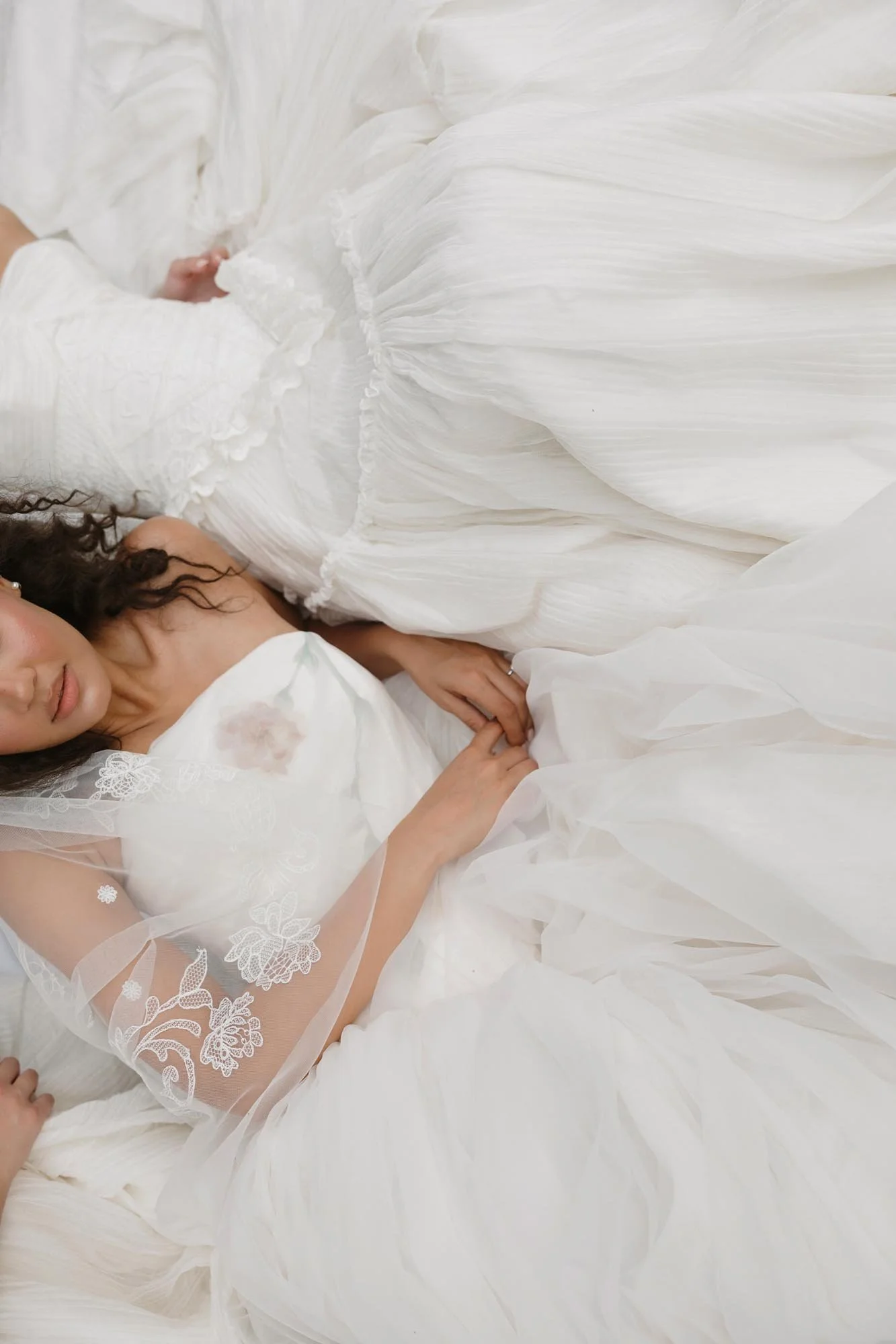 a&be-bridal-shop-anniversary-campaign-0198.jpg