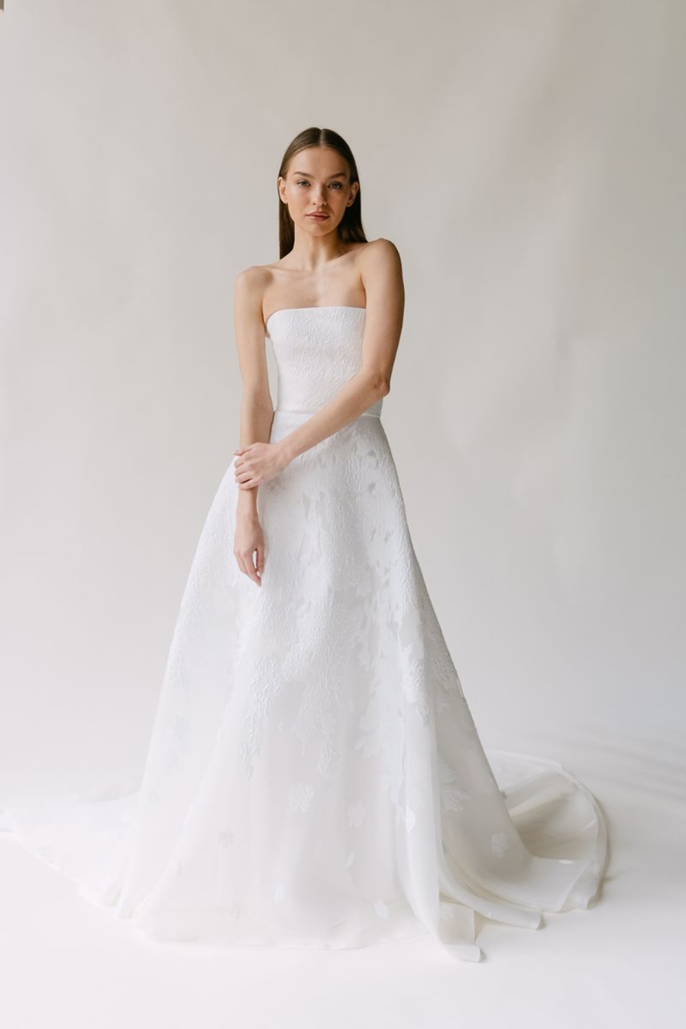 kyra-alyssa-kristin-wedding-dress-1.png