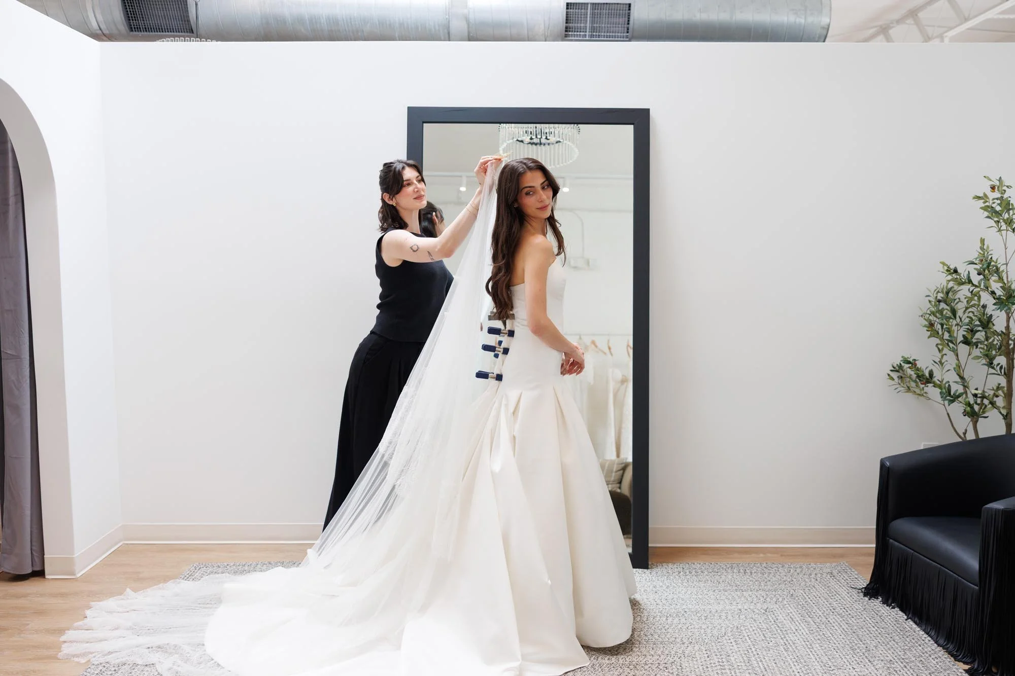 aandbe-x-anna-be-bridal-shop-dallas-223.jpg