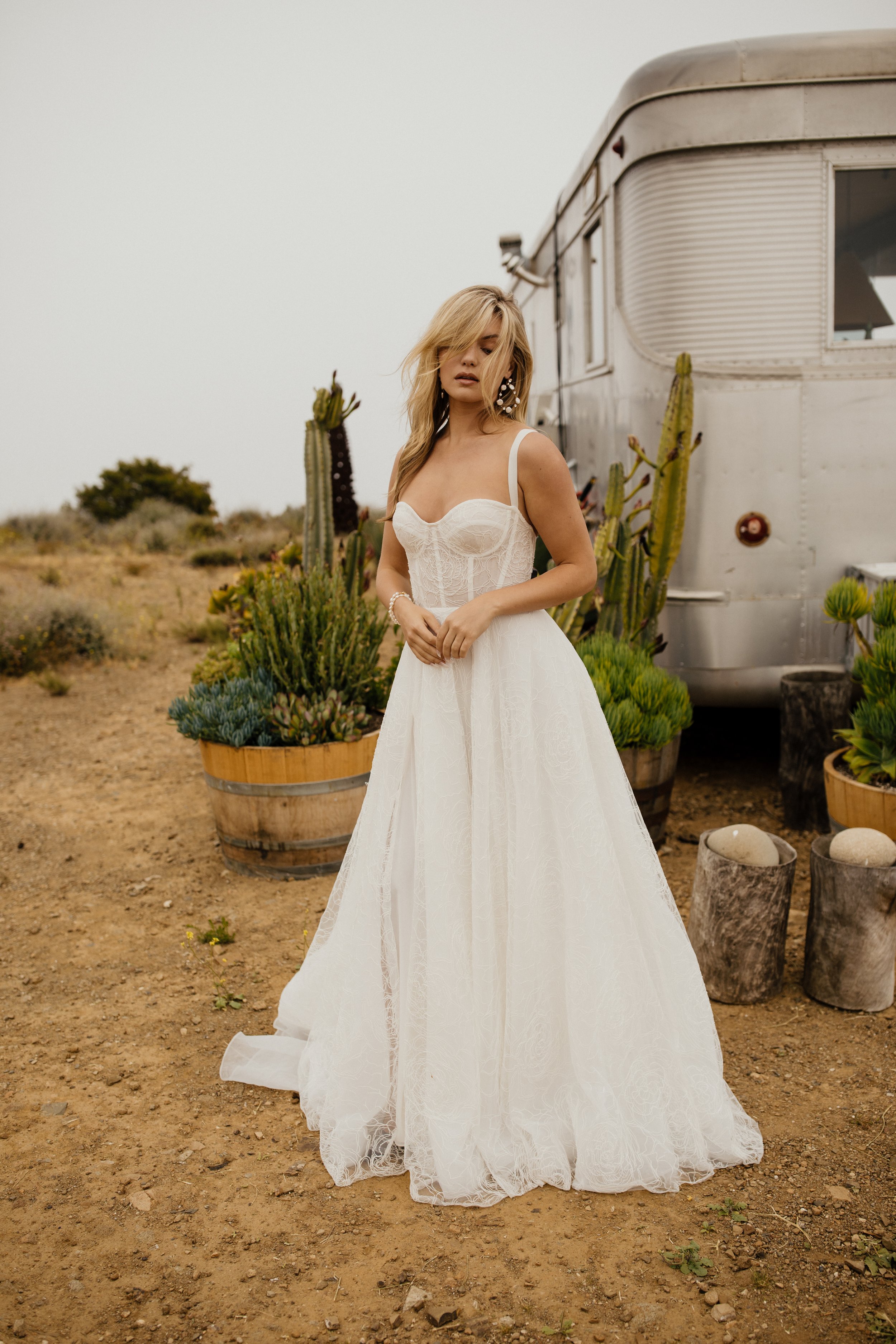 ALINE WEDDING DRESSES IN A&BÉ BRIDAL STYLEBOOK VOL. 13 |a&bé bridal shop