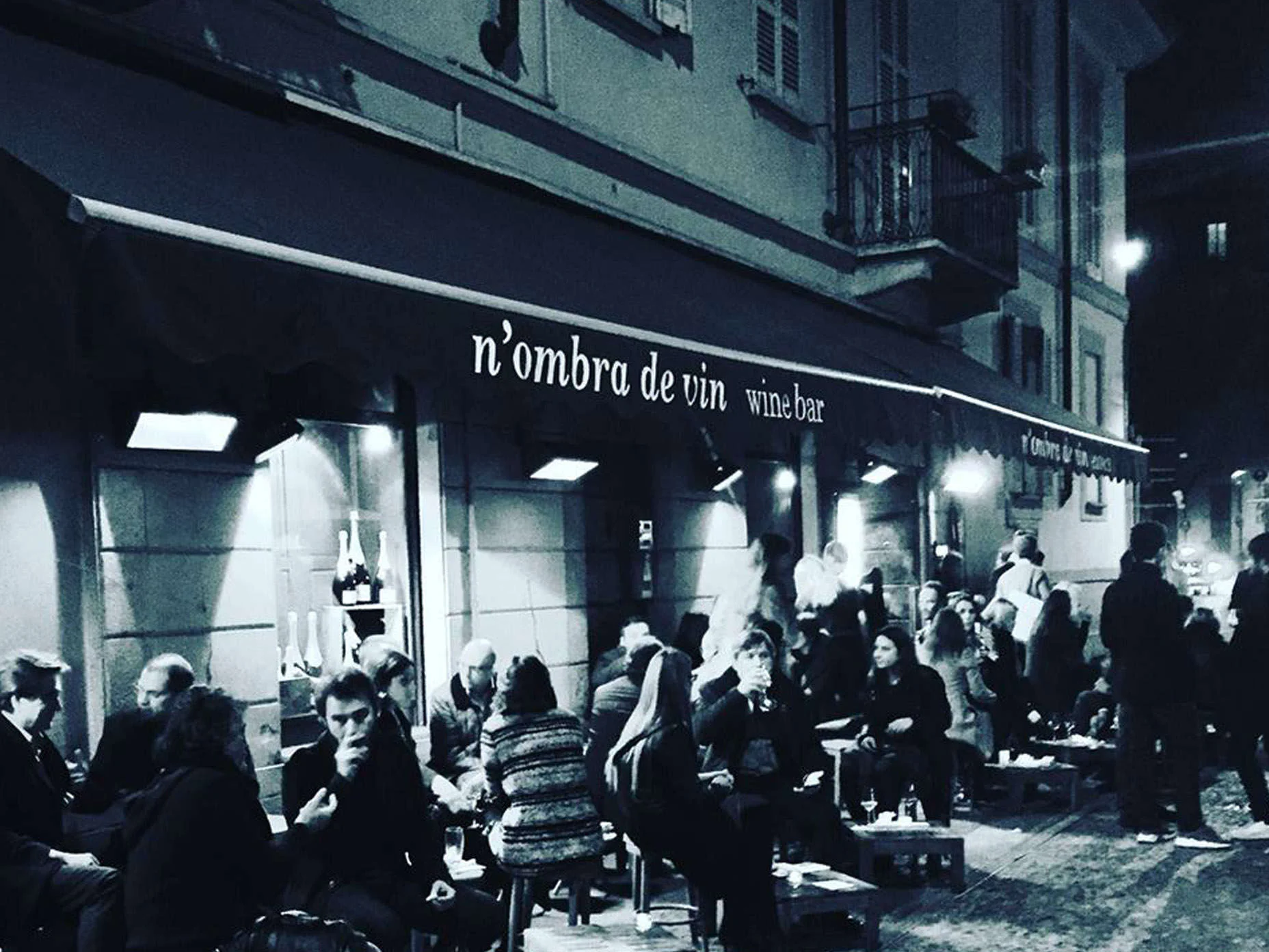 The uber cool N’Ombra de Vin near Milano Centrale