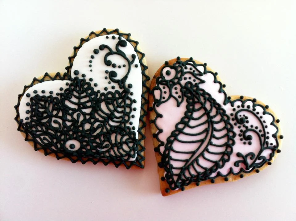Henna Pink & Black Heart Cookies