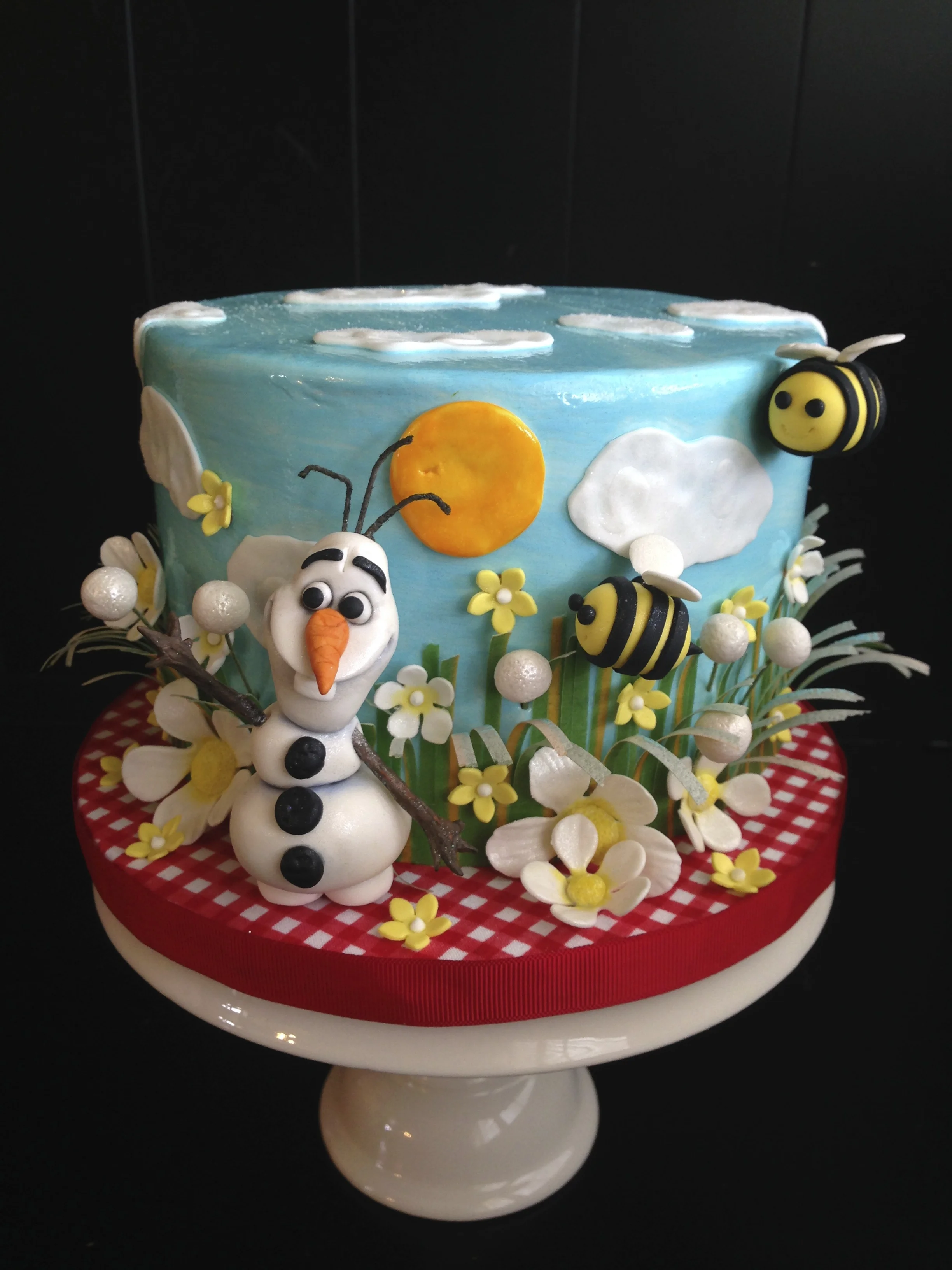 Olaf in Summer Cake