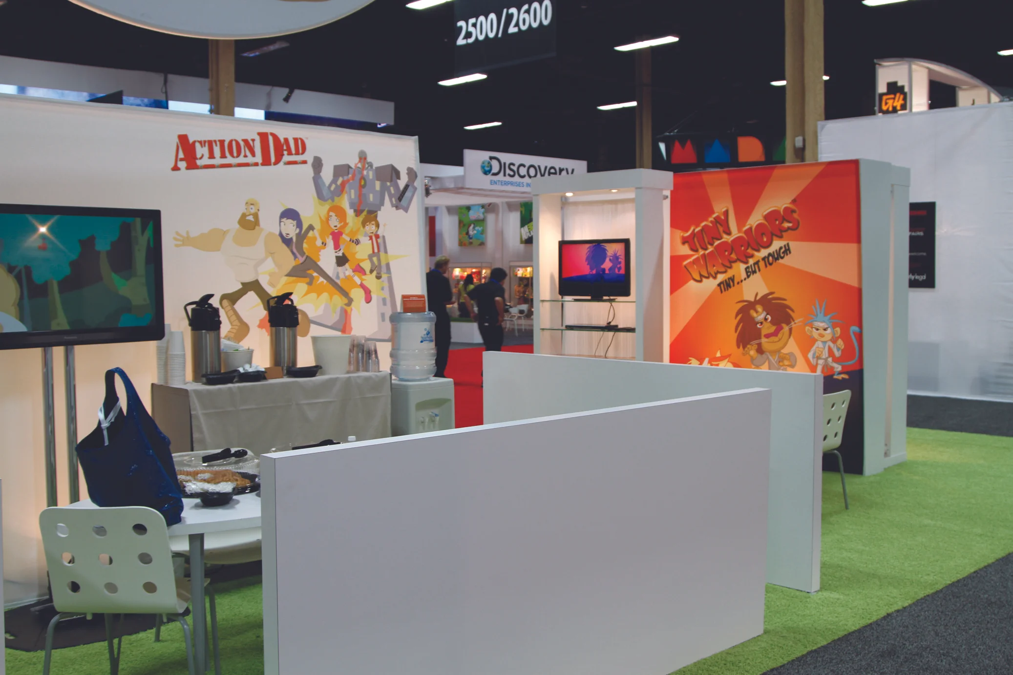 TZ-BoothPic4.jpg