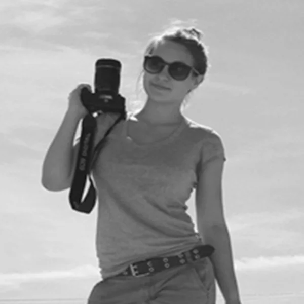 Mikenzie Denholtz After graduating with honors from UC Riverside, Mikenzie moved to Los Angeles to pursue her dream of directing. She currently works in television production and produces her own short films. mikenzie.com 