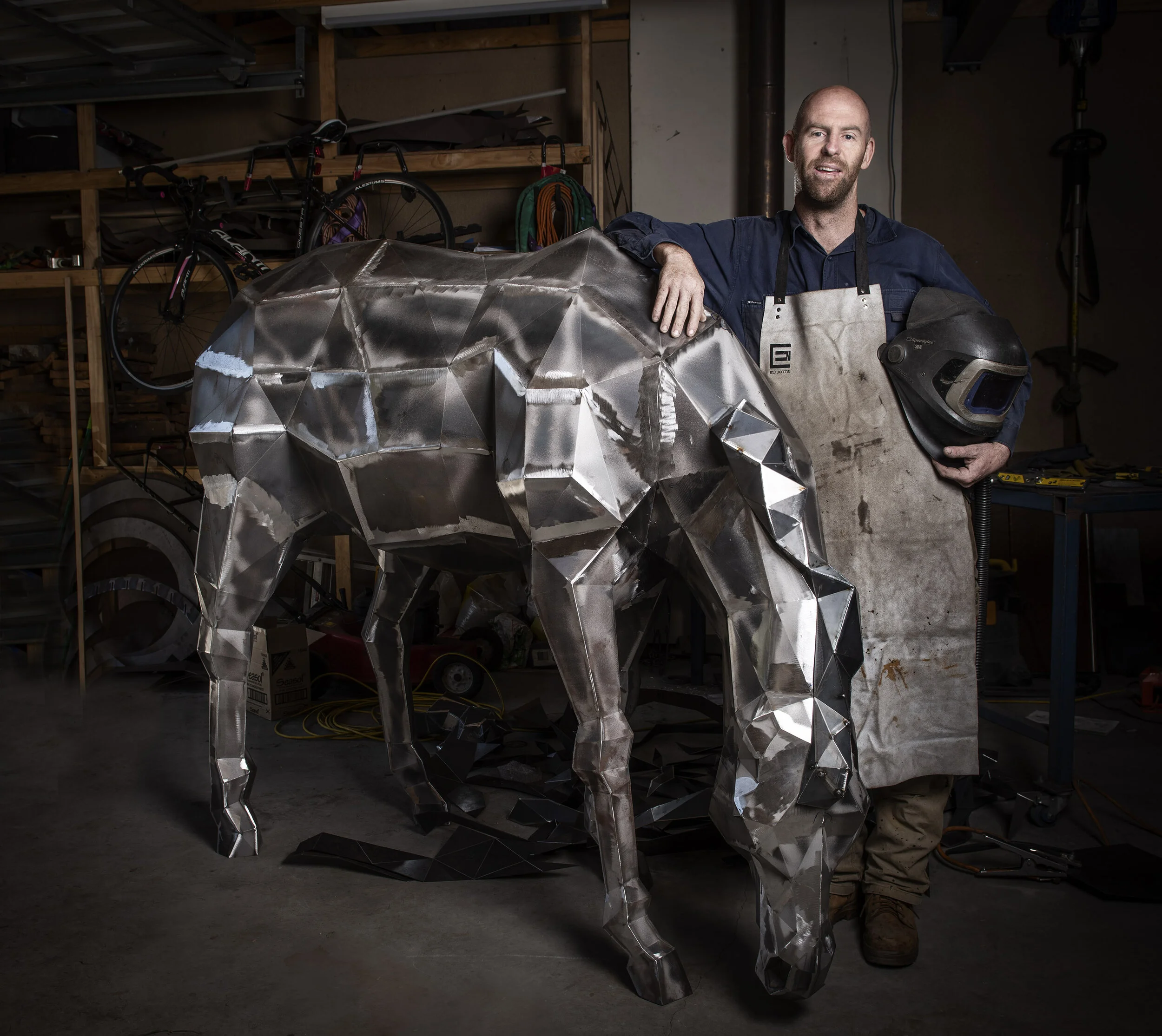 Sculptor Matt Hill