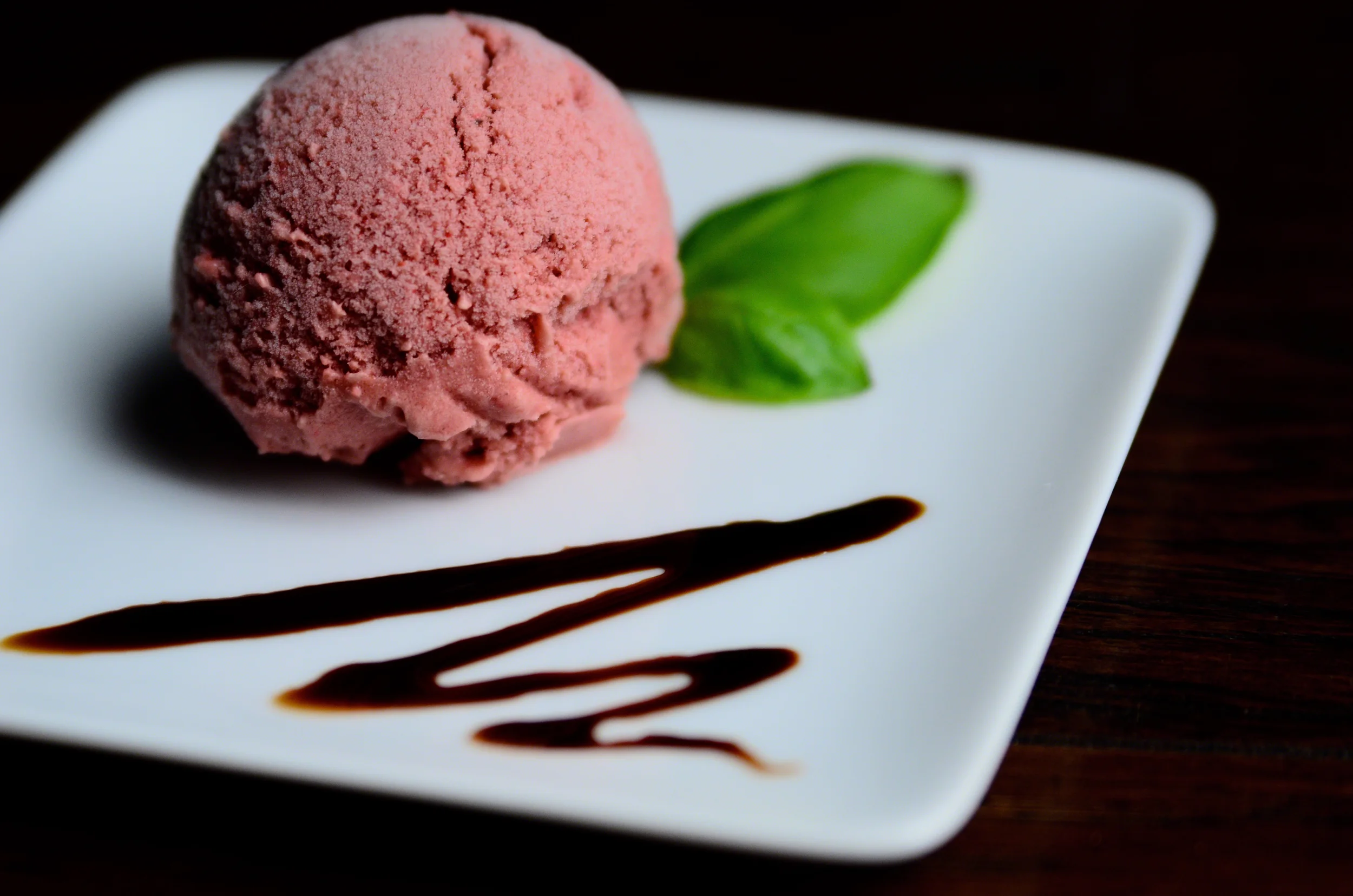 dm-strawberrysorbet.jpg