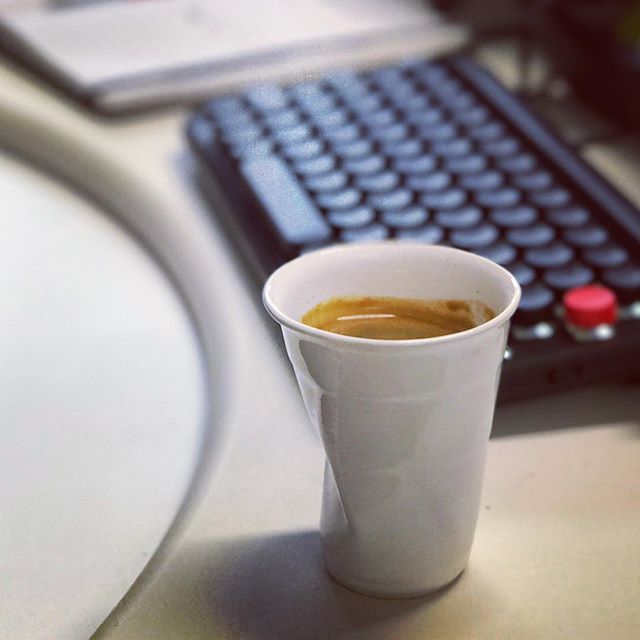 Morning caffeine intake - round 2
.
.
#experience #coffee #peoplescoffee #lofree #agencylife #addiction #wellington #newzealand