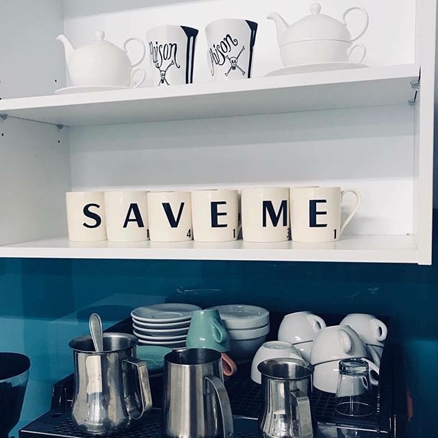 Mysterious mug messages at Experience today!
.
.
.
#coffee #mugs #scrabble #word #agencylife #ghost #saveme #wellington #aotearoa #newzealand