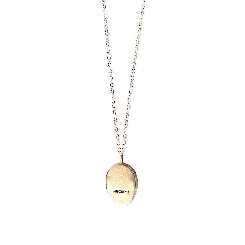 Hand_Pendant_Gold_Back_Sm.jpg