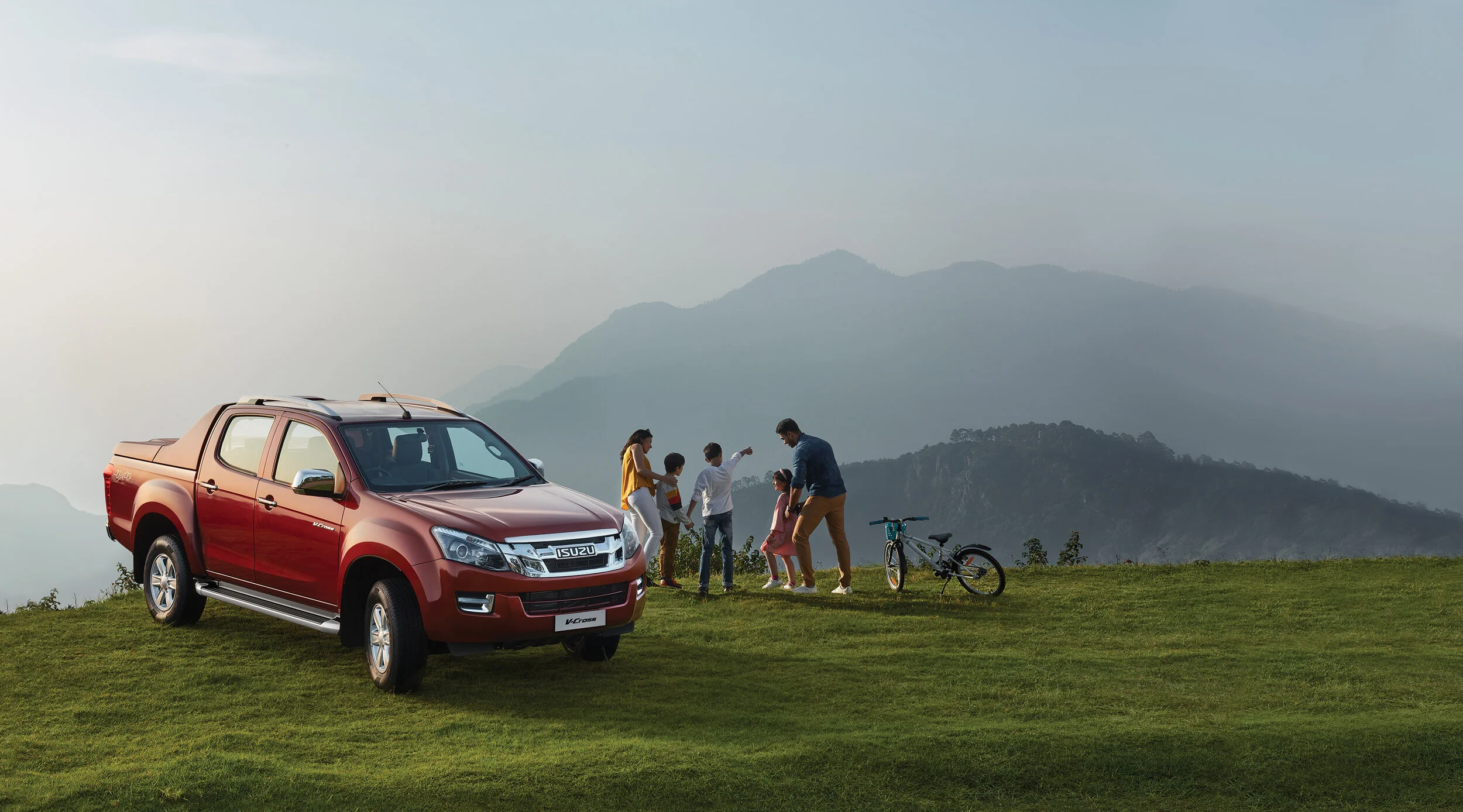 automotive-photography-isuzu-v-cross-pickup-lifestyle.jpg