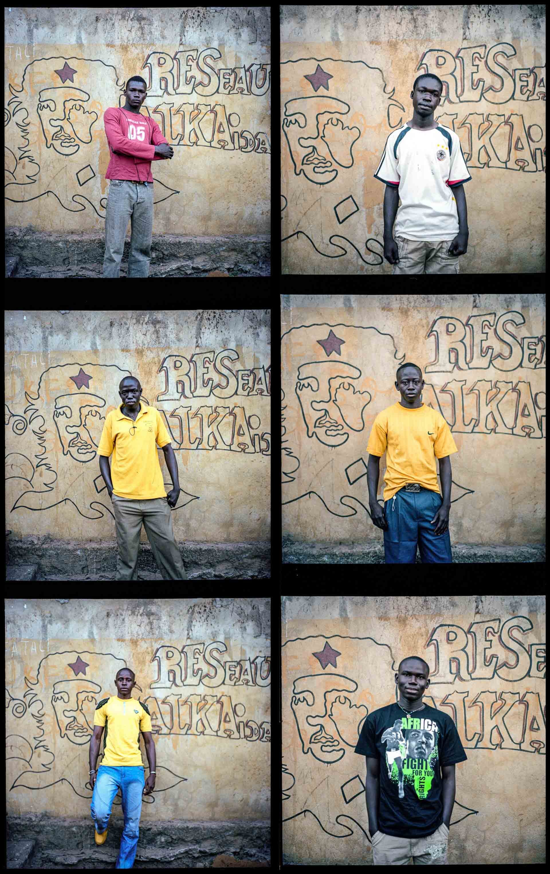 La jeunesse veille au "grain", Bamako, Mali, 2009.