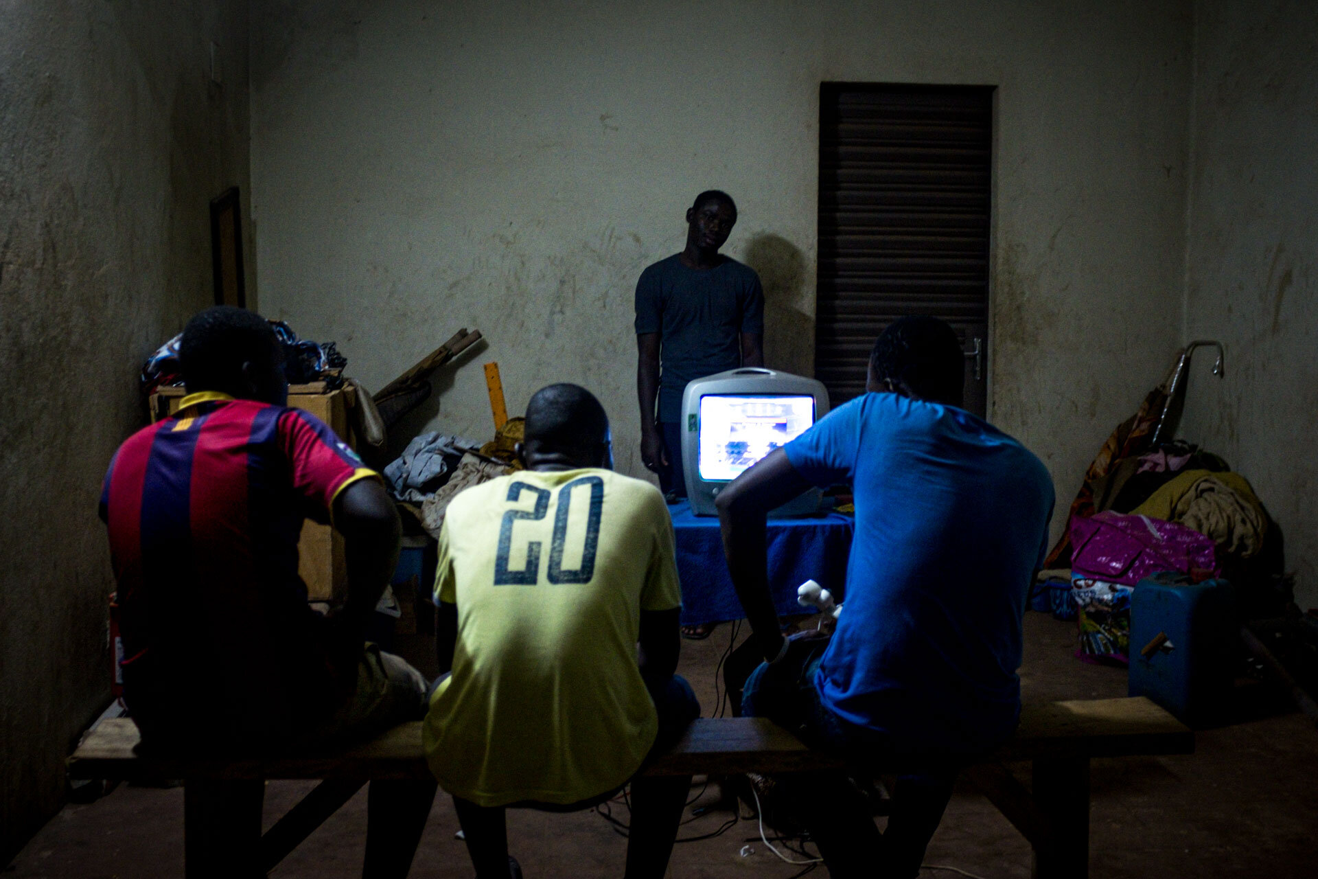 La jeunesse veille au "grain", Bamako, Mali, 2014