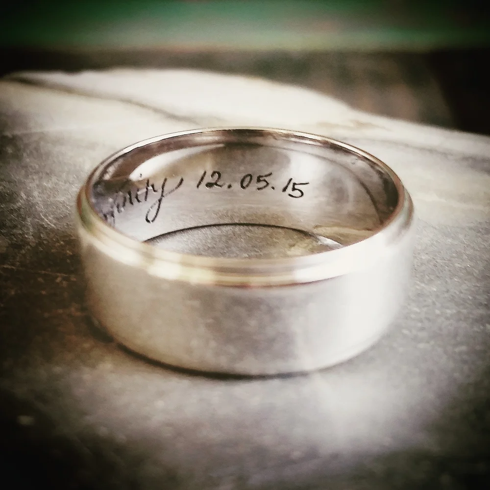 Wedding ring writing | Beachweddingtips.com