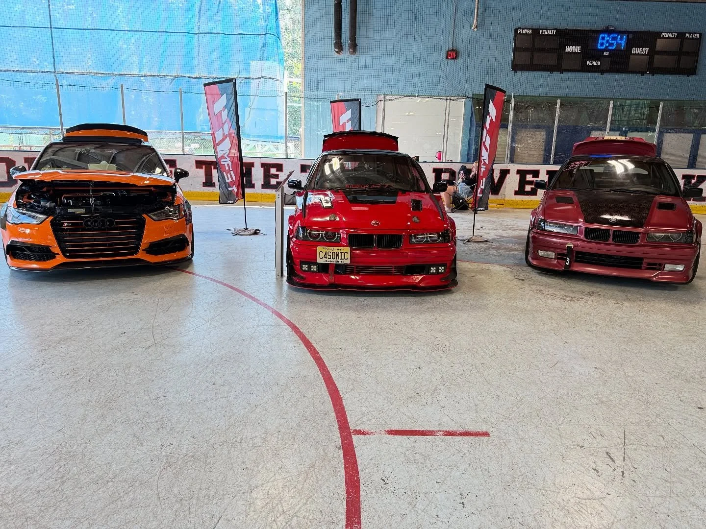 Good morning from @highlight_stance ! The gang here ready to party 

#bmw #e36 #bmwe36 #audi #s4 #audis4 #teamc4 #customcars #carshows