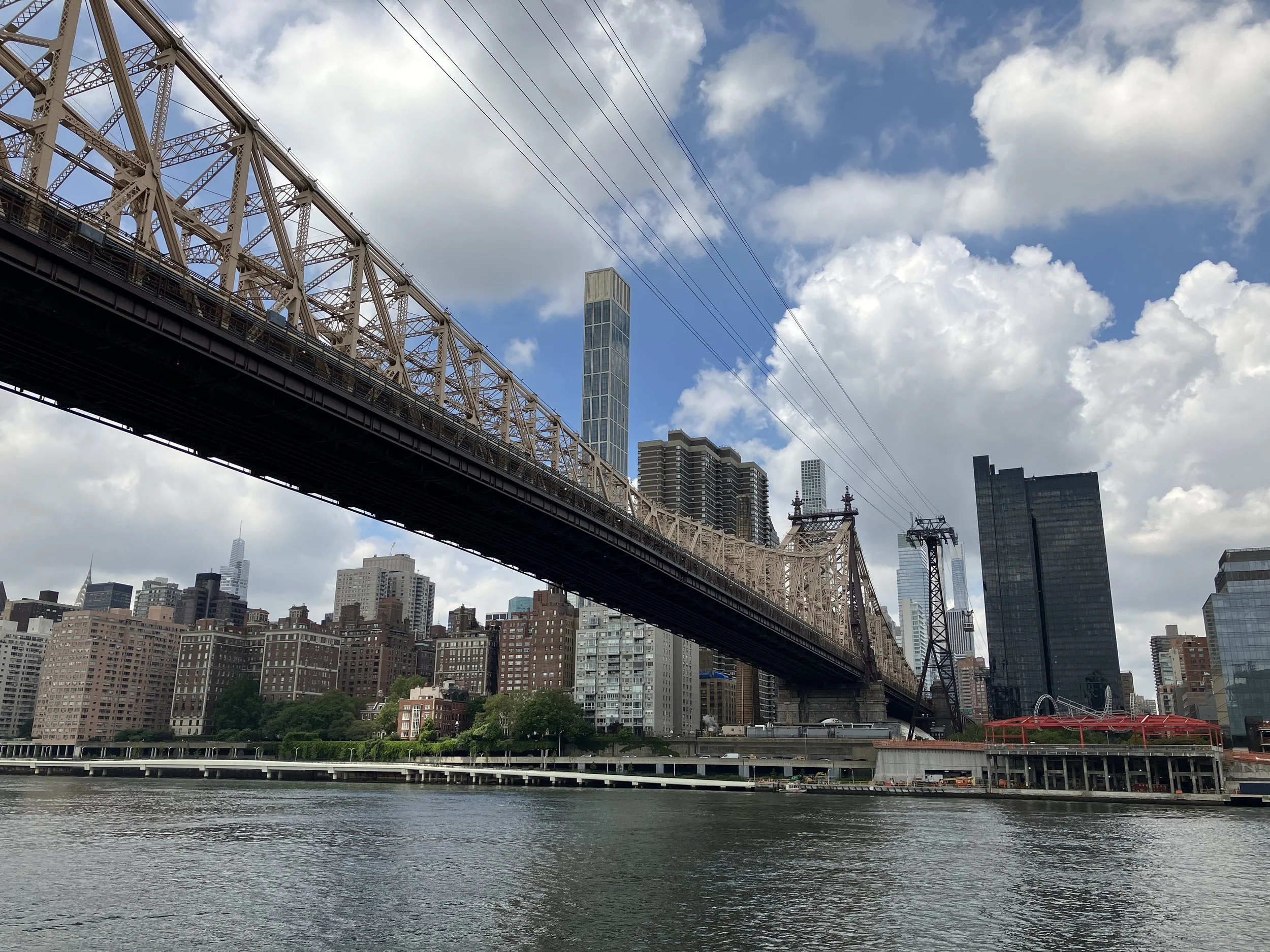Queensboro bridge and tram.JPG