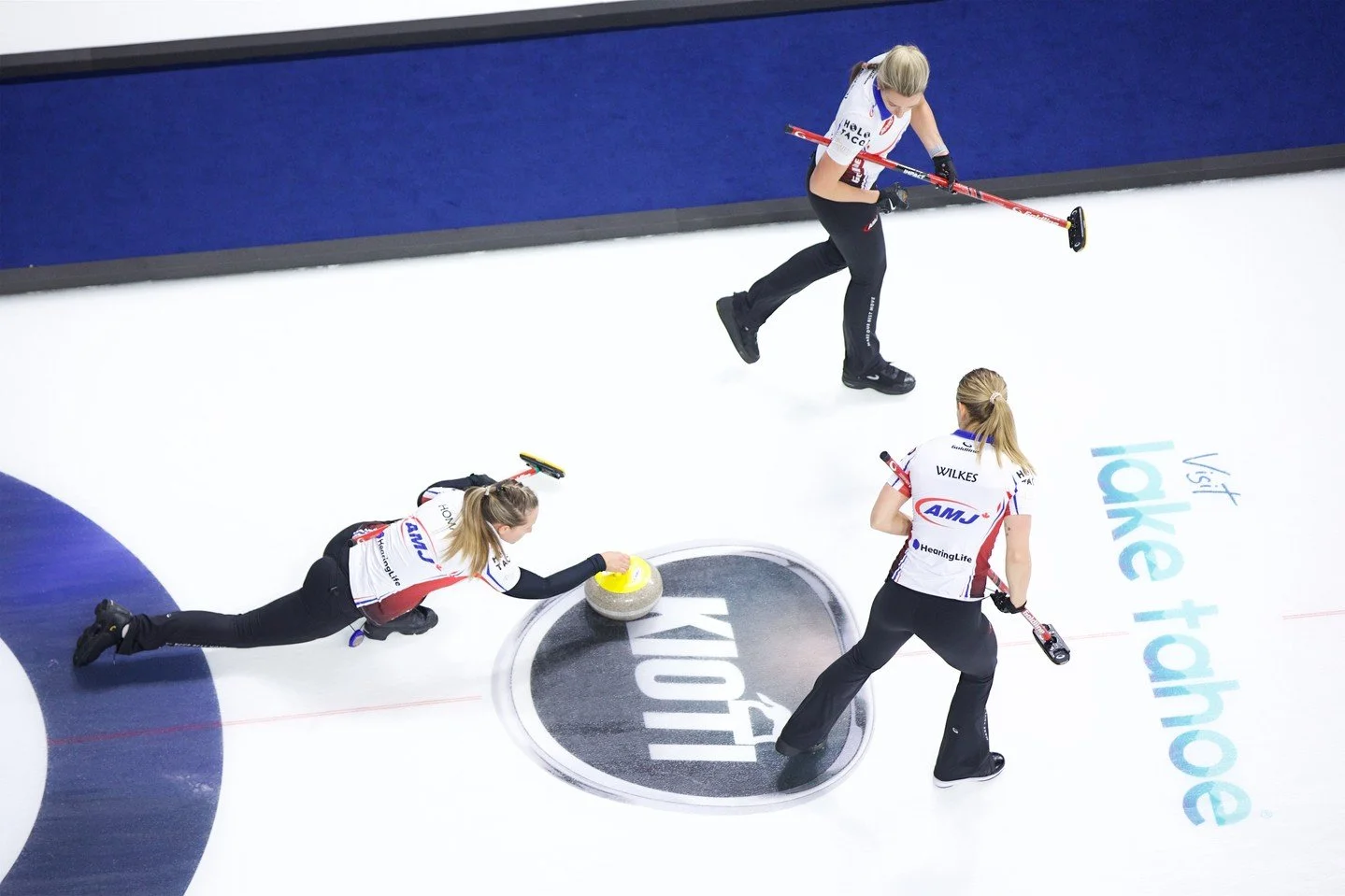 Playoff energy hits the ice today... Quarterfinals coming up😤