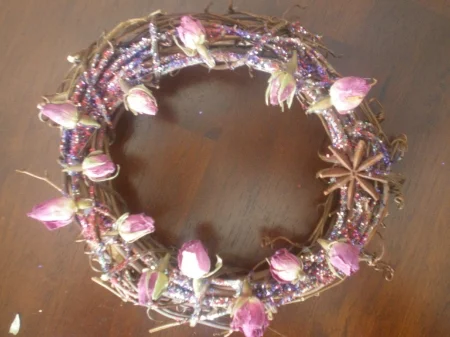 vanilla and wreaths 043