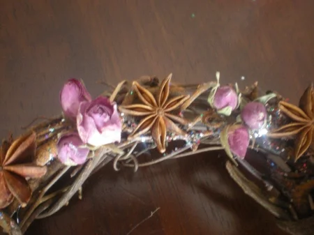 vanilla and wreaths 055