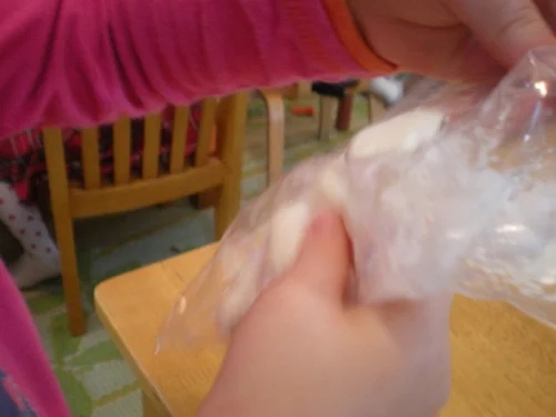squeezing foot balm