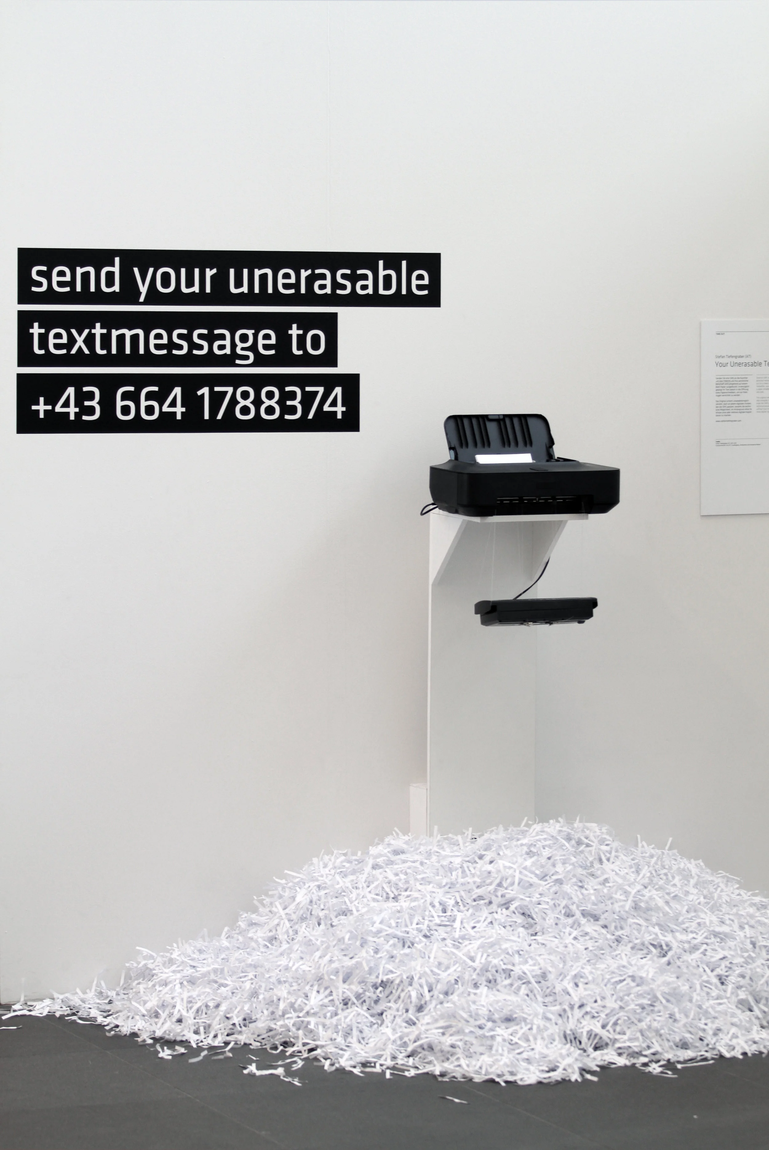 Your unerasable text , Stefan Tiefengraber | Photo, (c) Tiefengraber