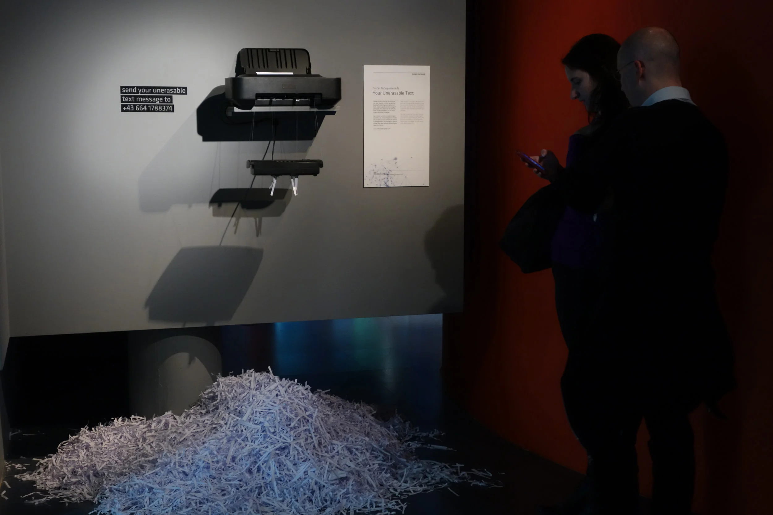 Your unerasable text , Stefan Tiefengraber | Photo, (c) Tiefengraber