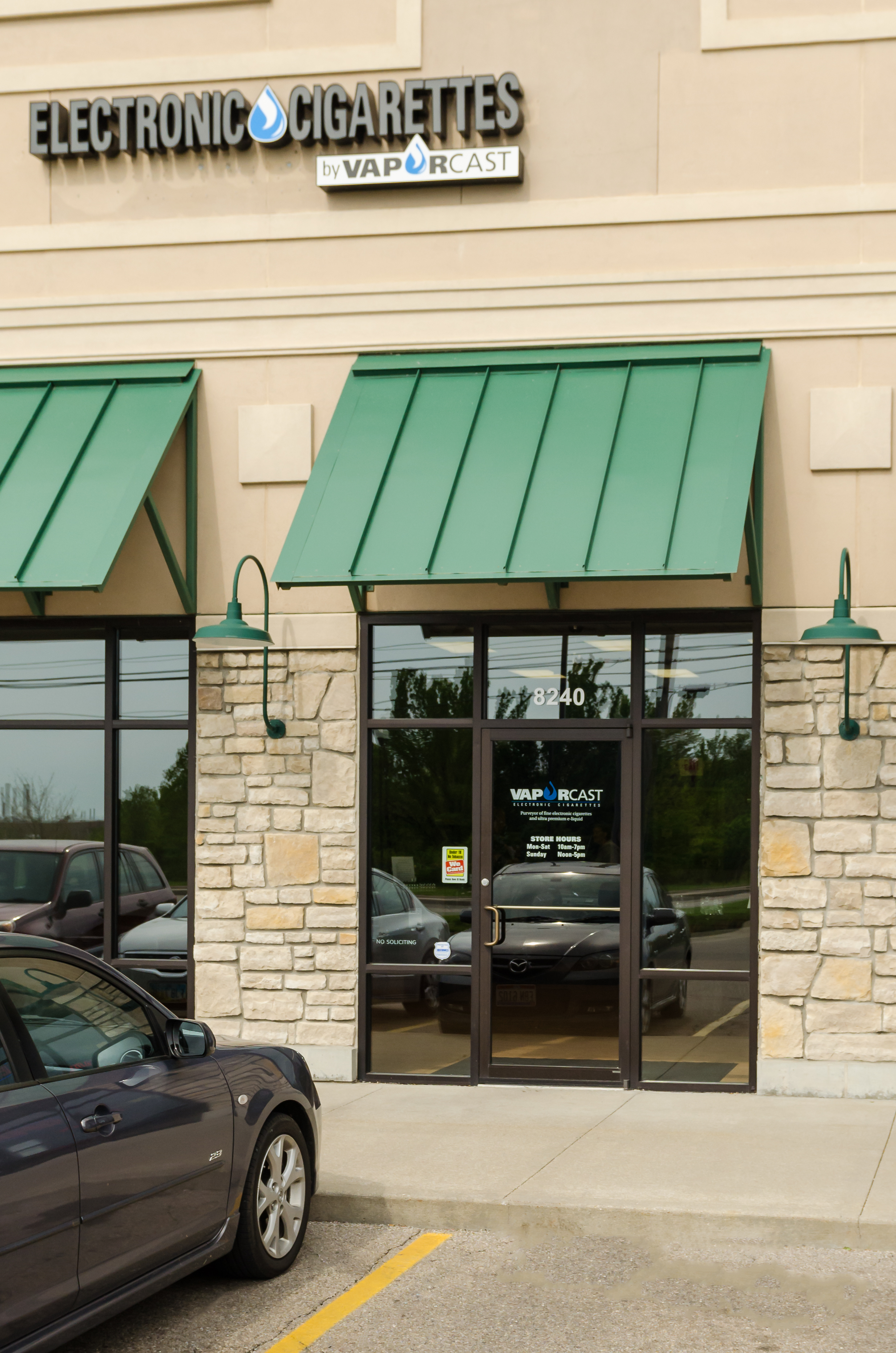 VaporCast Mason Store Front.jpg
