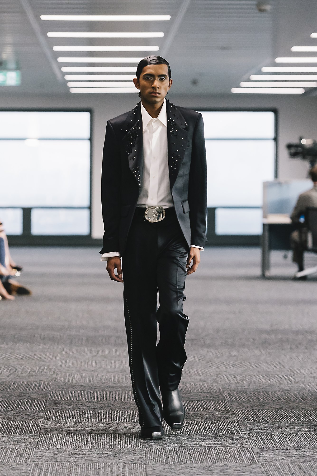 MFW23_120Collins_Reigner_NAOMIRAHIM_101.jpg