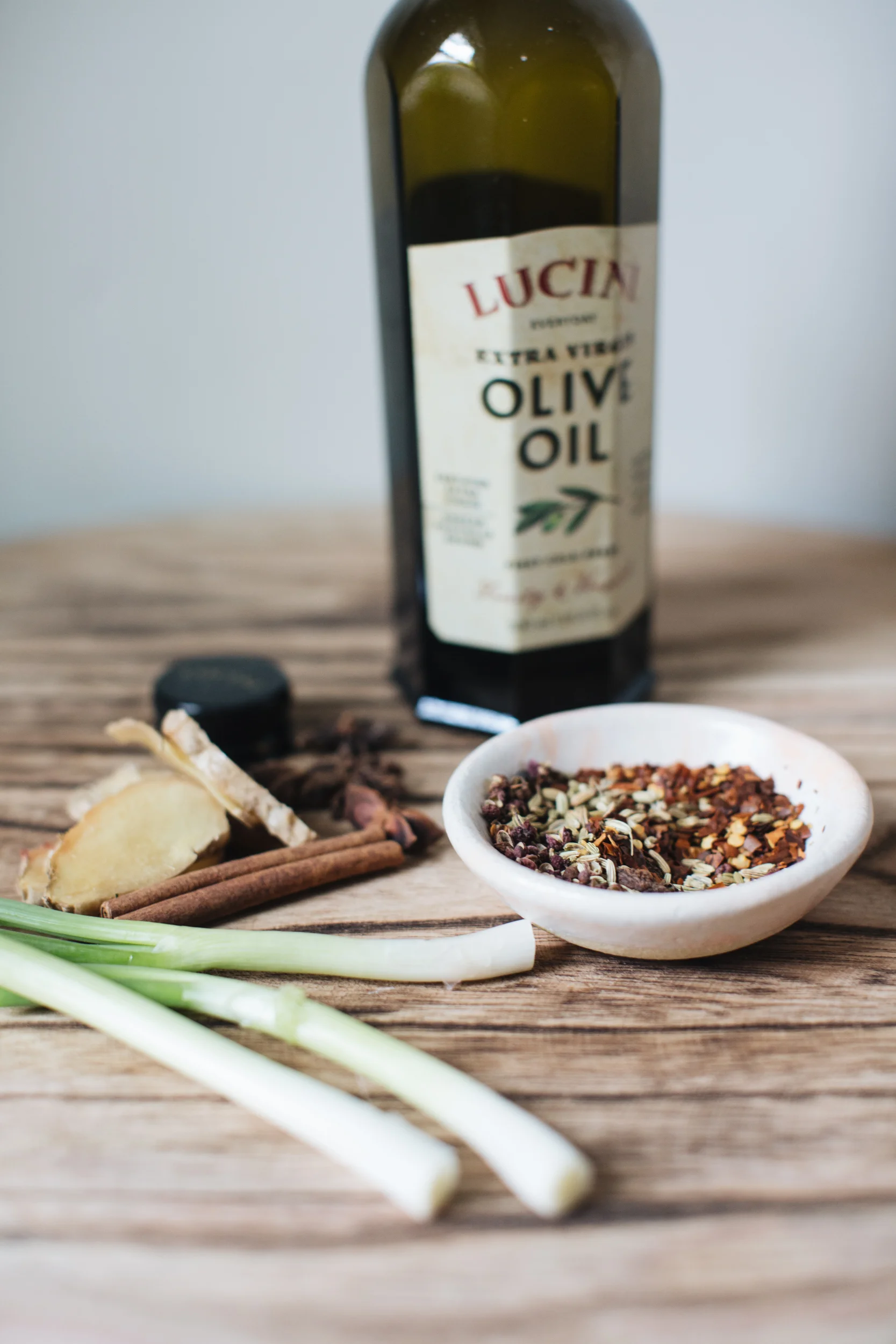 LuciniChilliOil-9.jpg