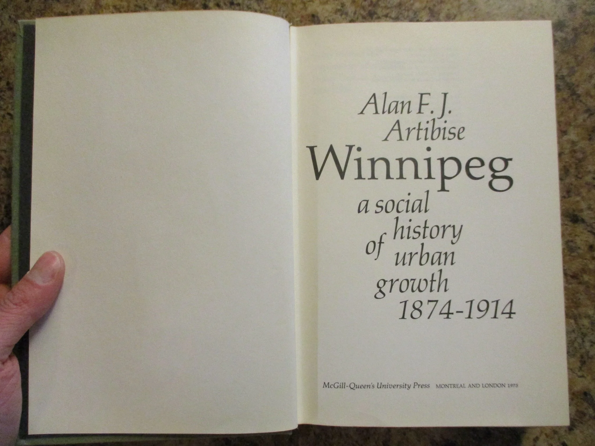 004194 - Winnipeg 4.JPG