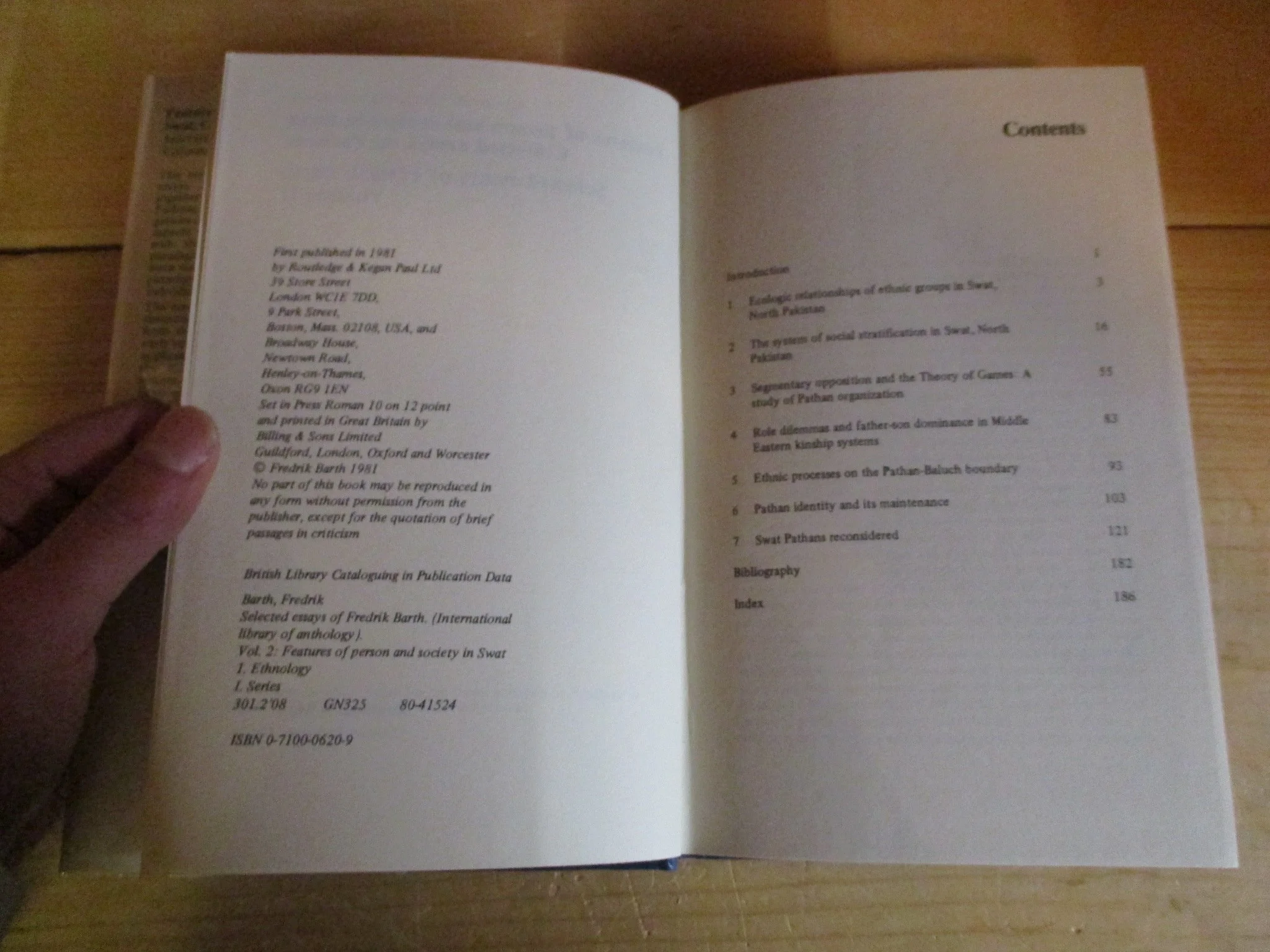 000758 - Fredrik Barth 8.JPG